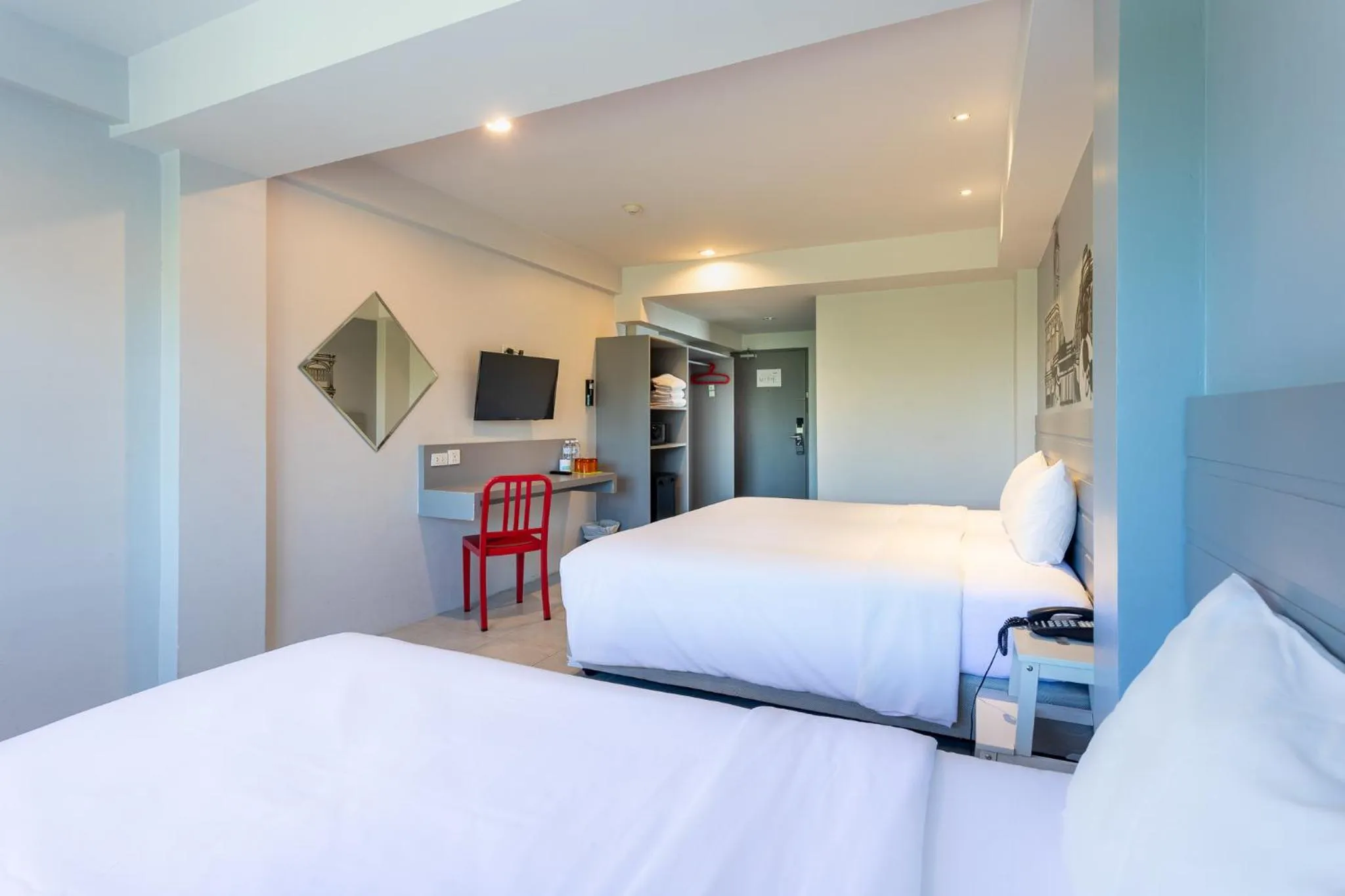 Bed in Recenta Style Phuket Town