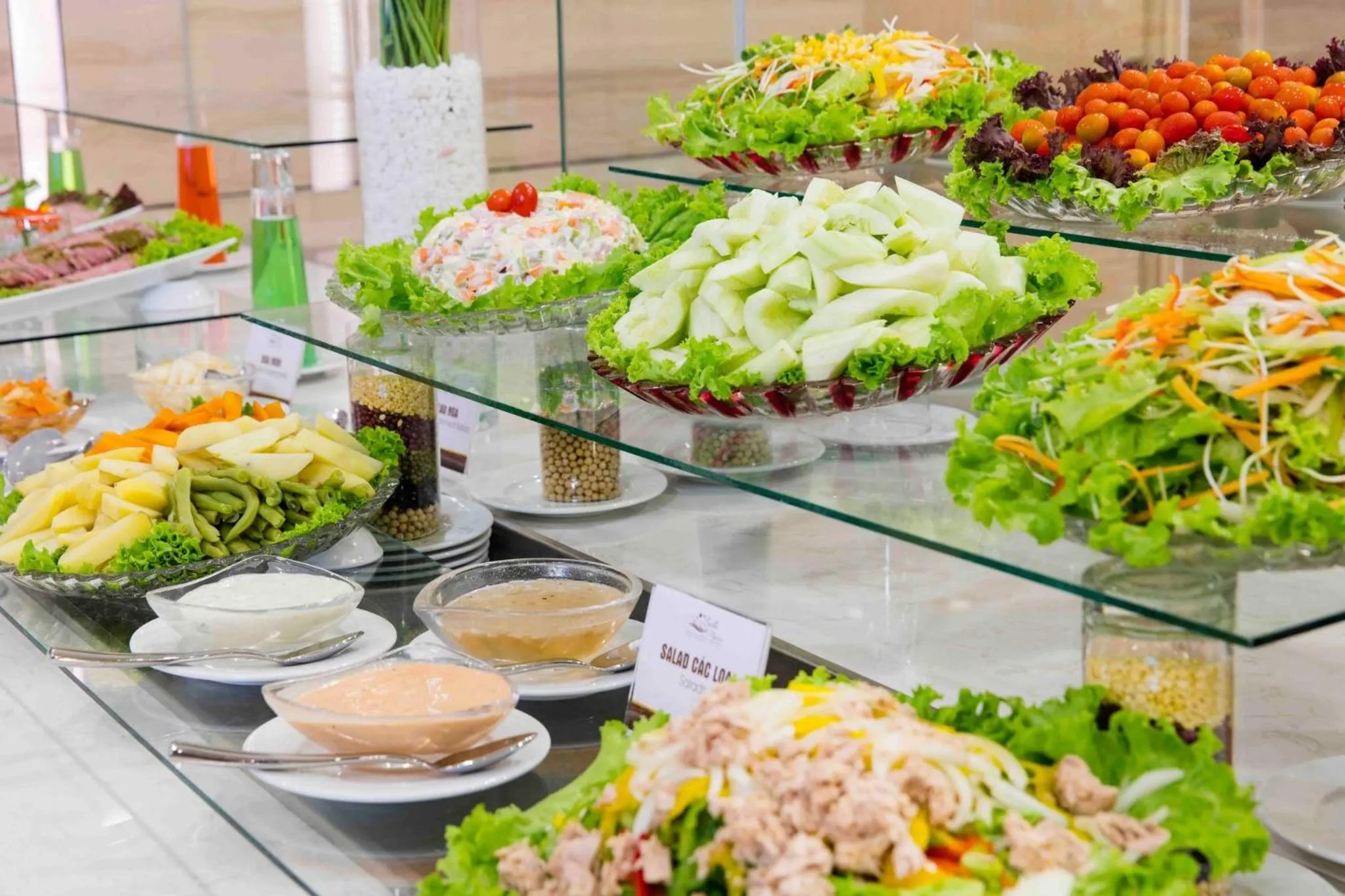 Buffet breakfast in Stella Maris Nha Trang Hotel