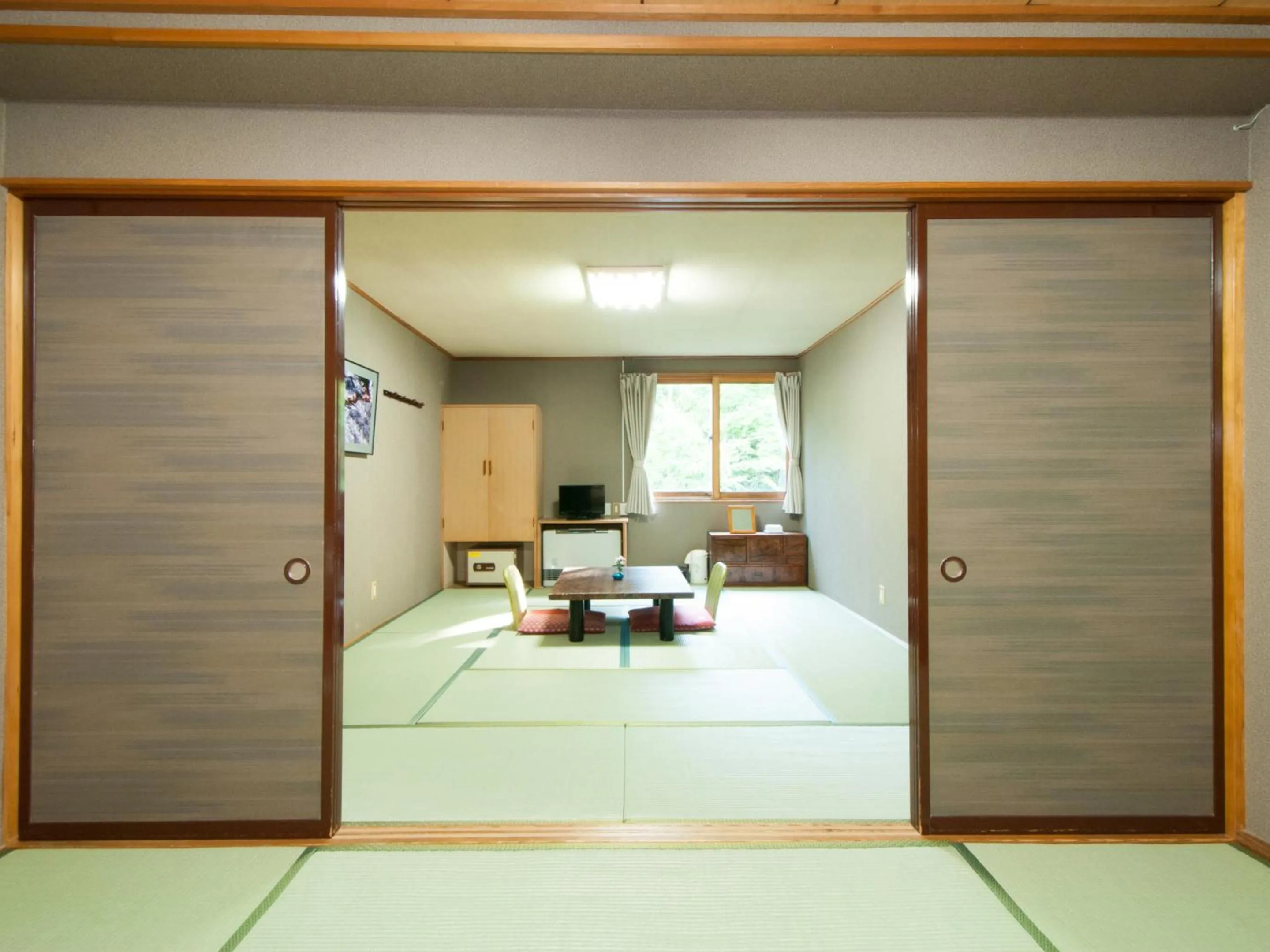 Photo of the whole room, Bed in Yachi Onsen