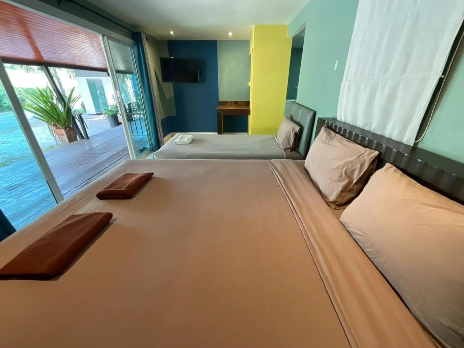 Bed in Rayonghouse Resort