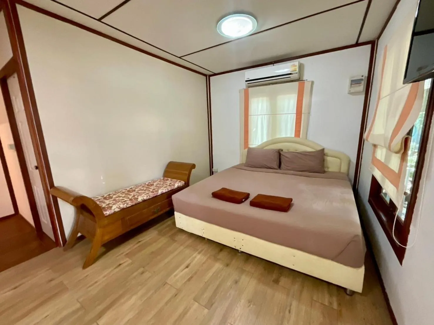 Bed in Rayonghouse Resort