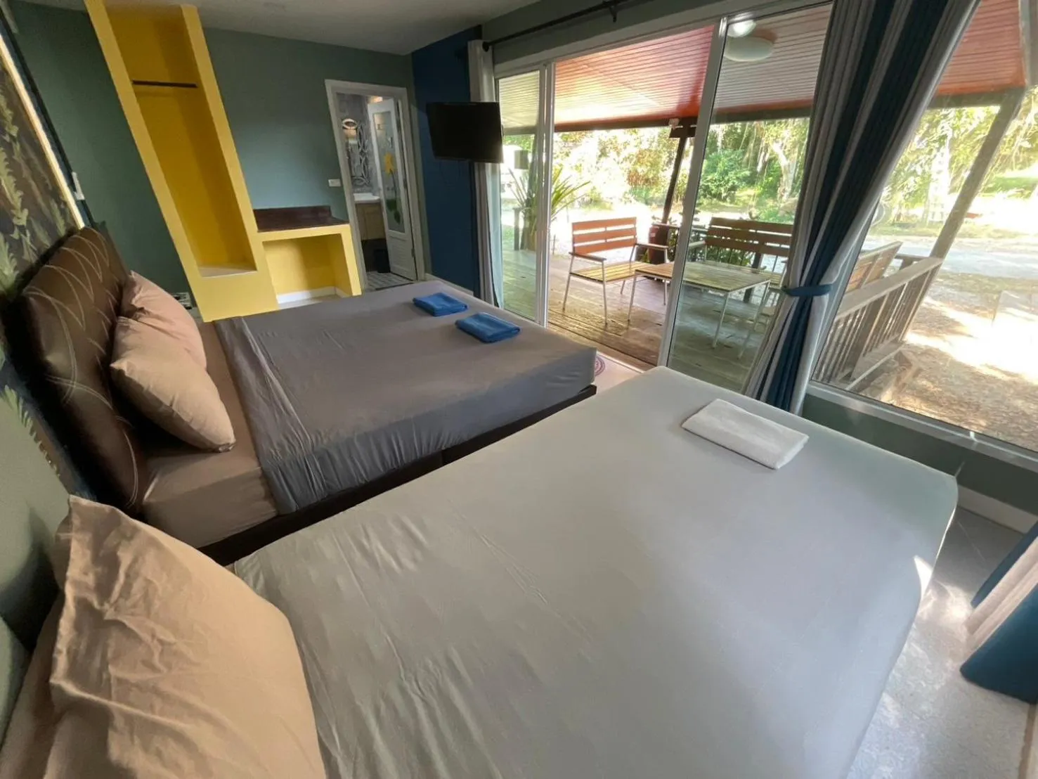 Bed in Rayonghouse Resort