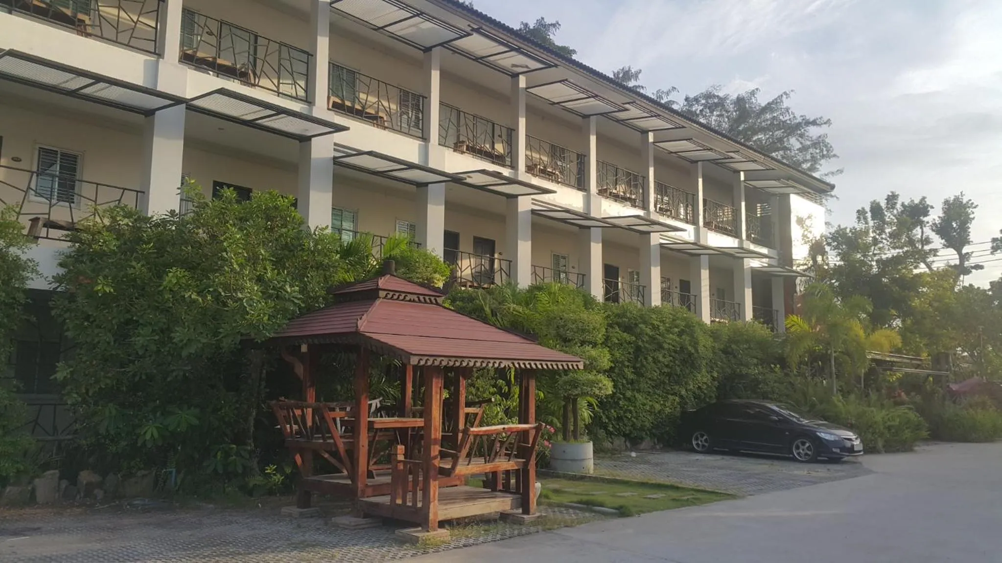 Property building in Rayonghouse Resort