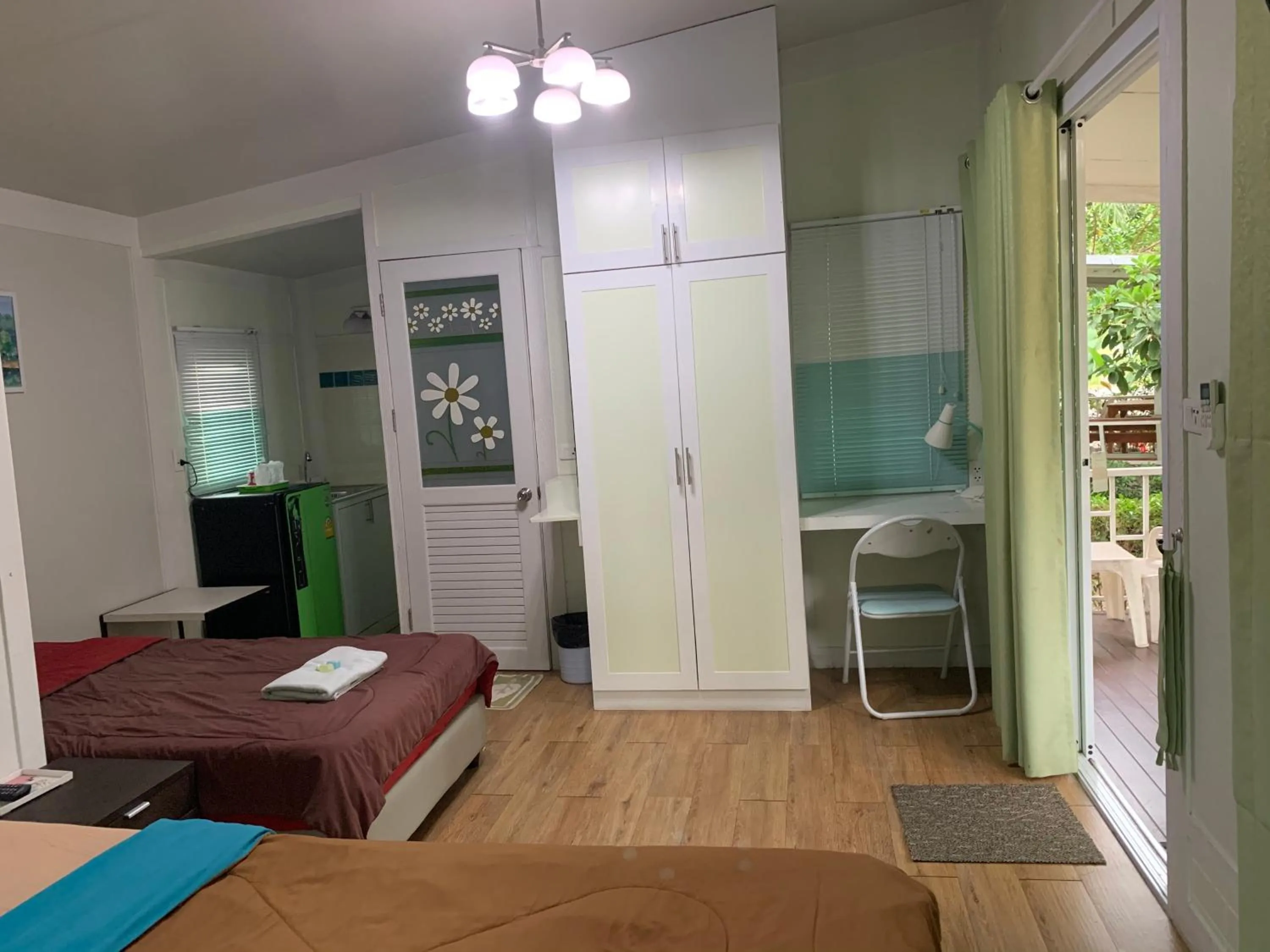 Bed in Rayonghouse Resort