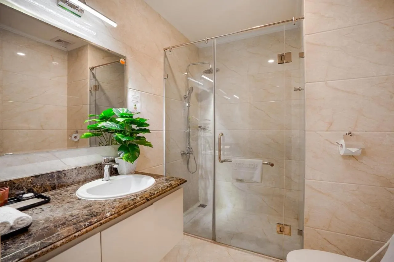 Riverside Hotel Quang Binh