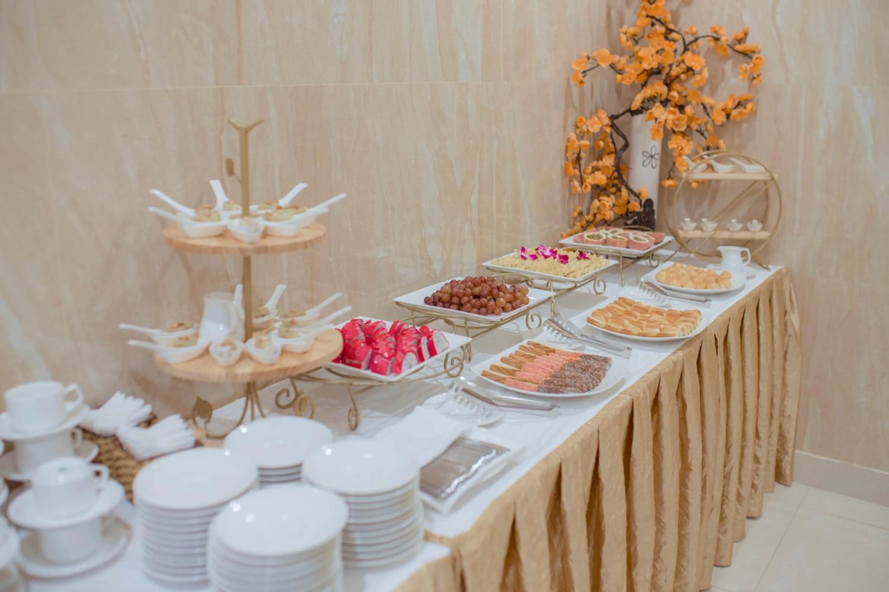 Area and facilities in Riverside Hotel Quang Binh