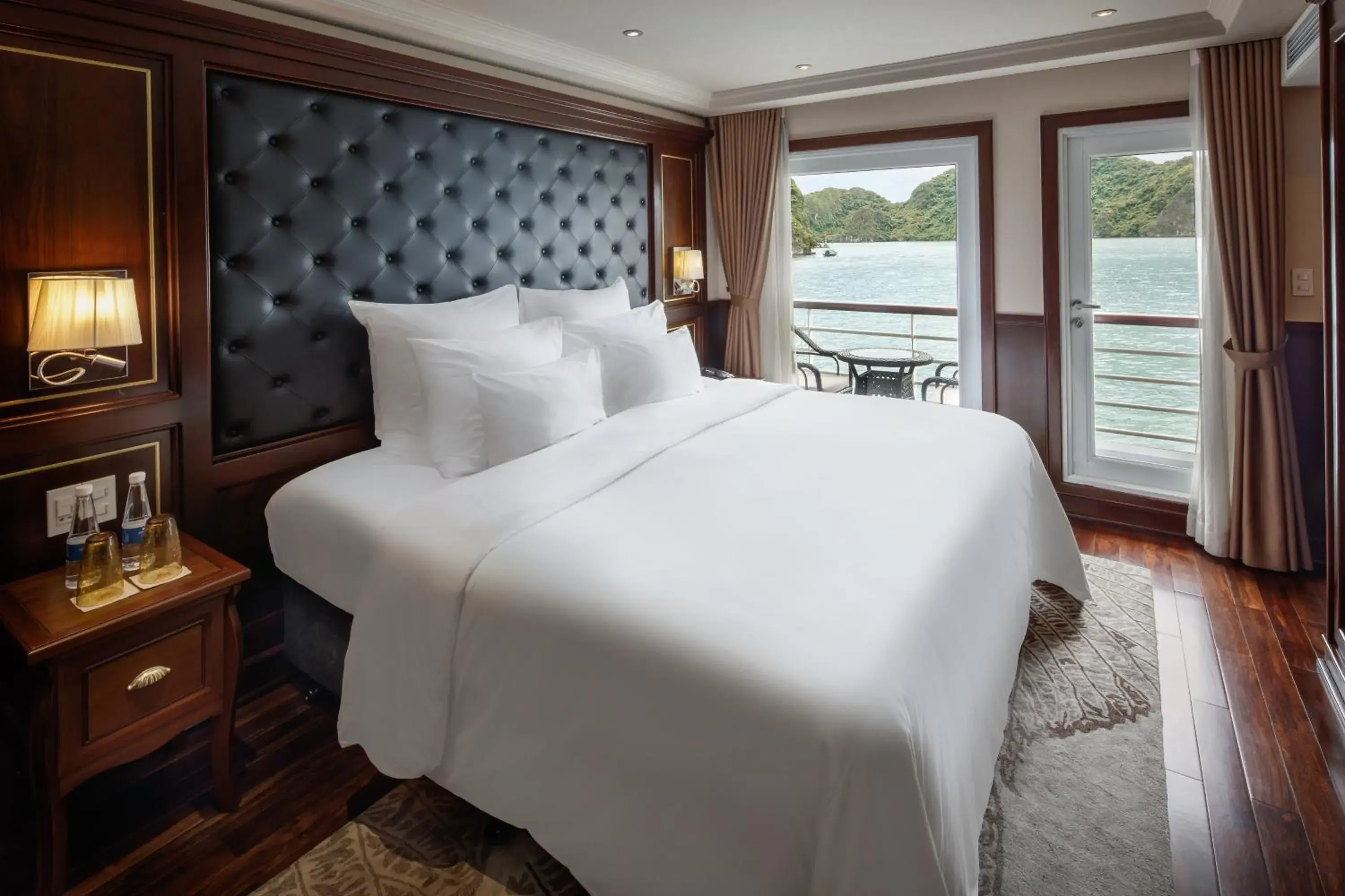 Deluxe with Balcony - 2 Day 1 Night Package in Paradise Elegance Cruise Halong Deluxe with Balcony - 2 Day 1 Night Package in Paradise Elegance Cruise Halong