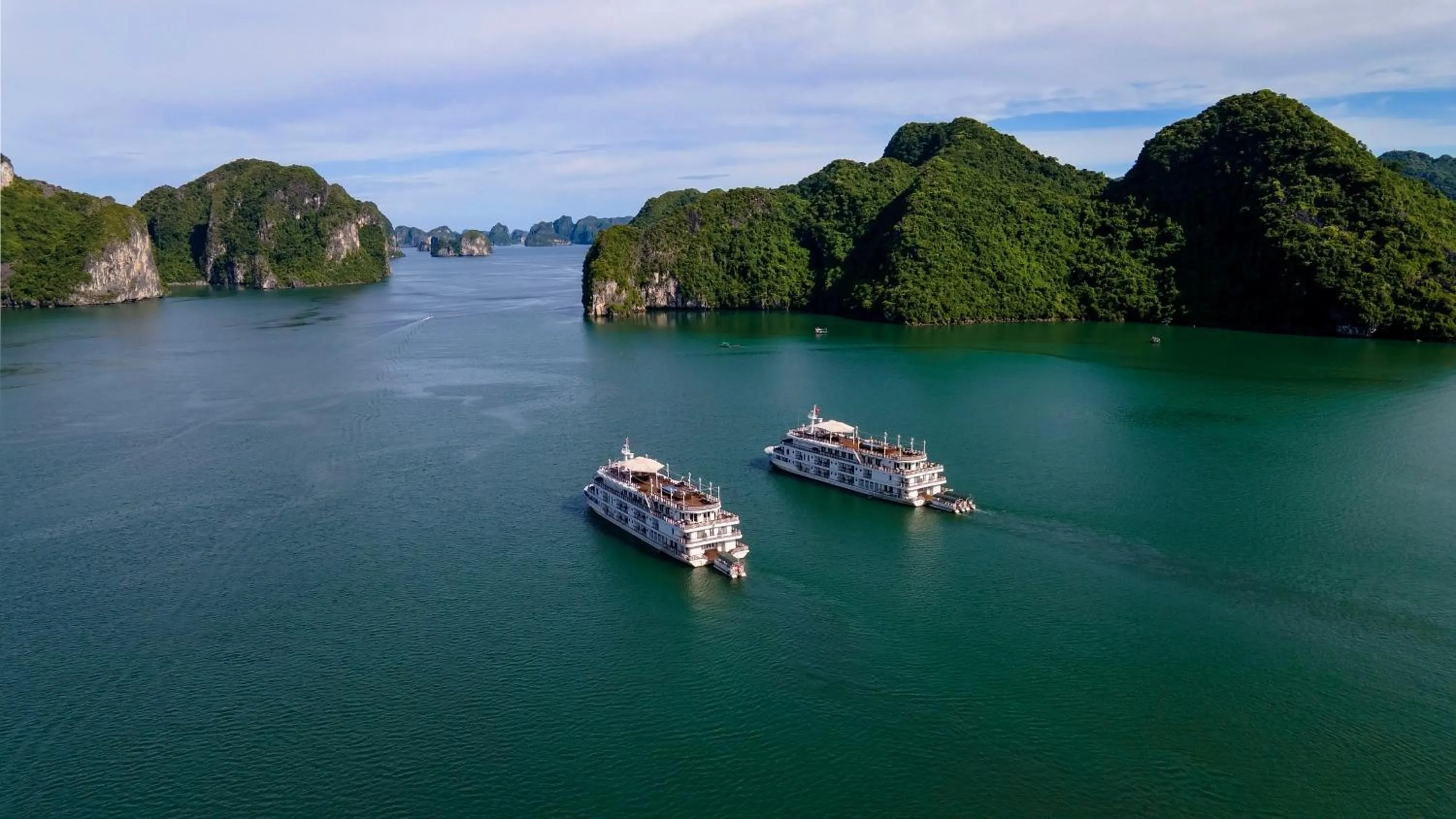 Bird's eye view in Paradise Elegance Cruise Halong
