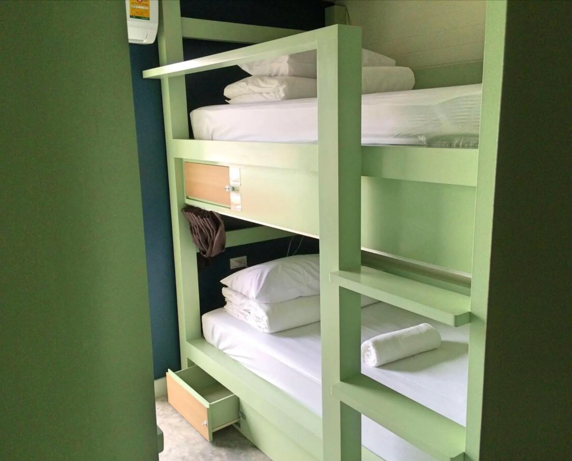 Bedroom, Bed in Yoo Yen Pen Sook