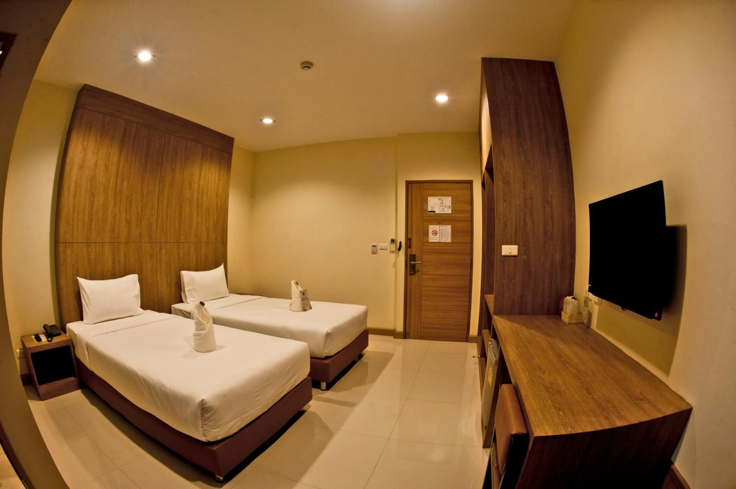 Photo of the whole room, Bed in OMG Hotel