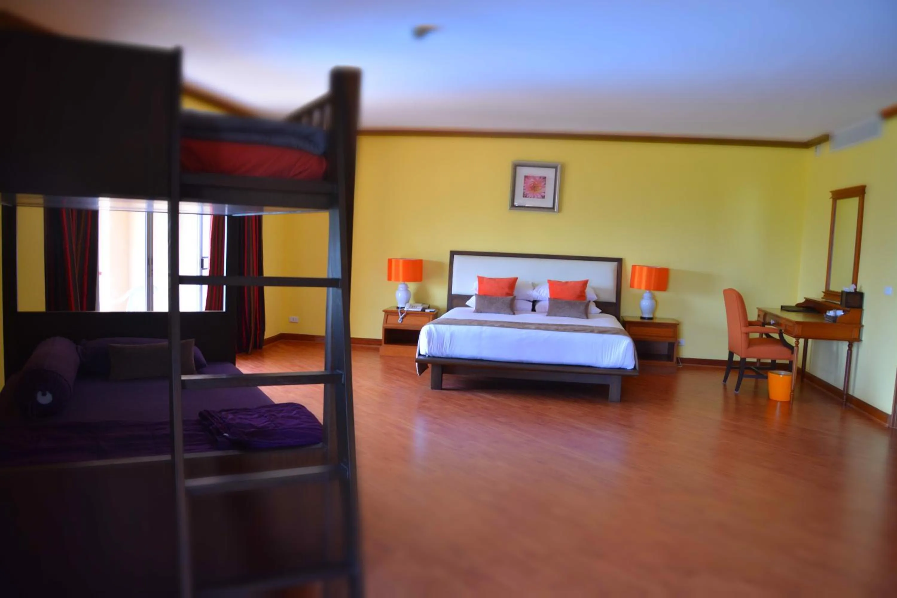 Day in Sir James Resort