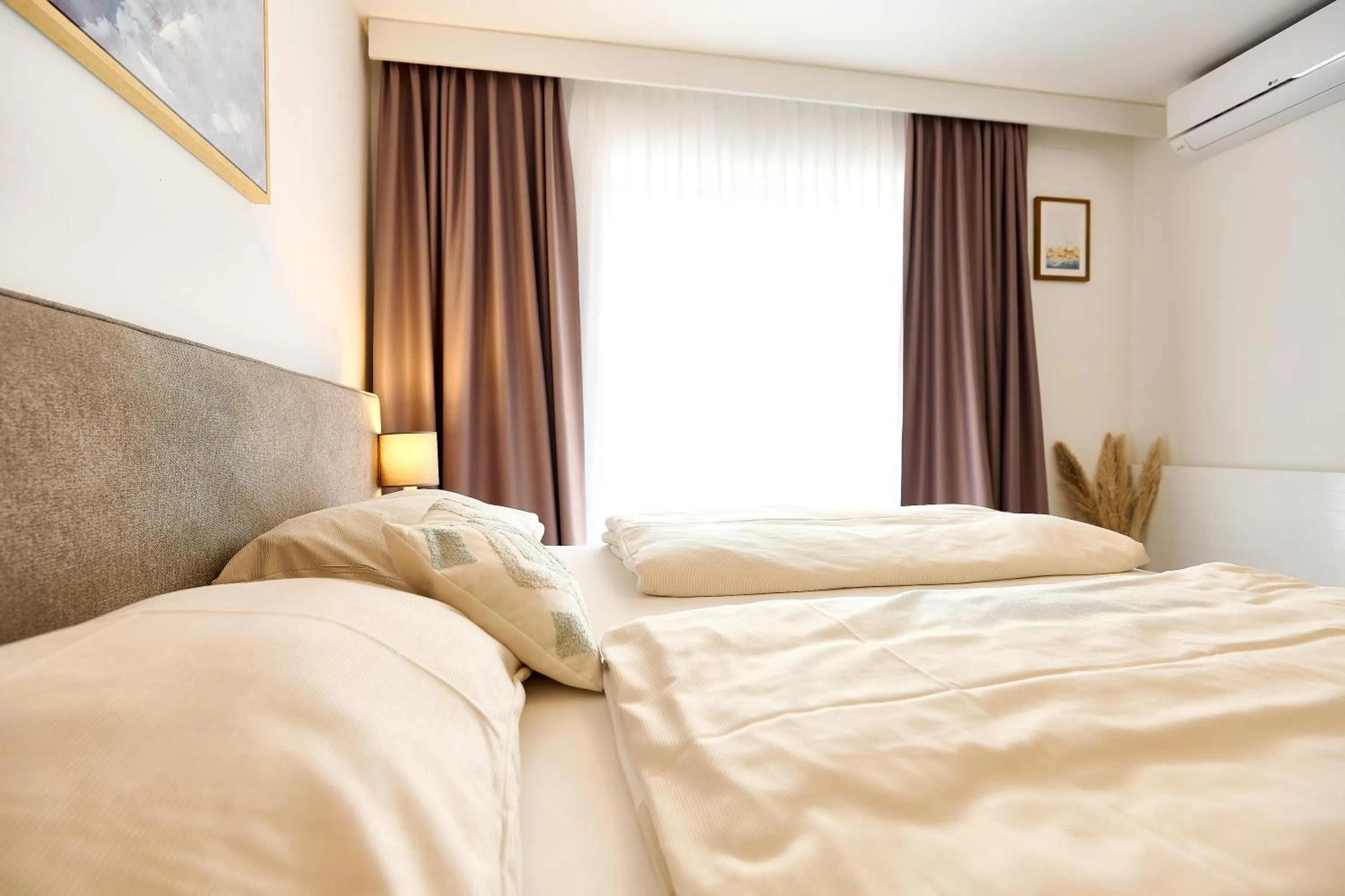 Bed in Pension - Ferienwohnungen Zollner