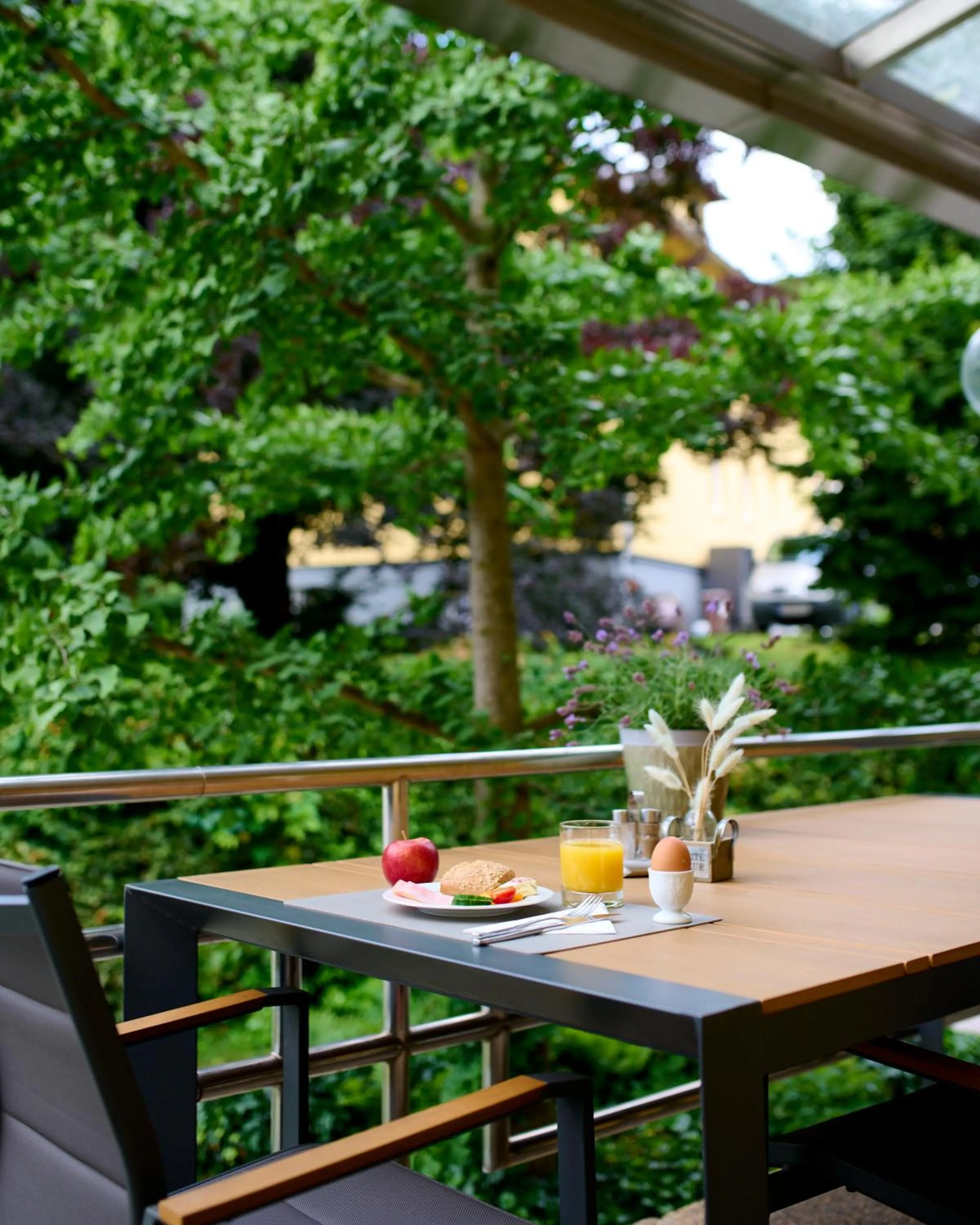 Garden in Pension - Ferienwohnungen Zollner