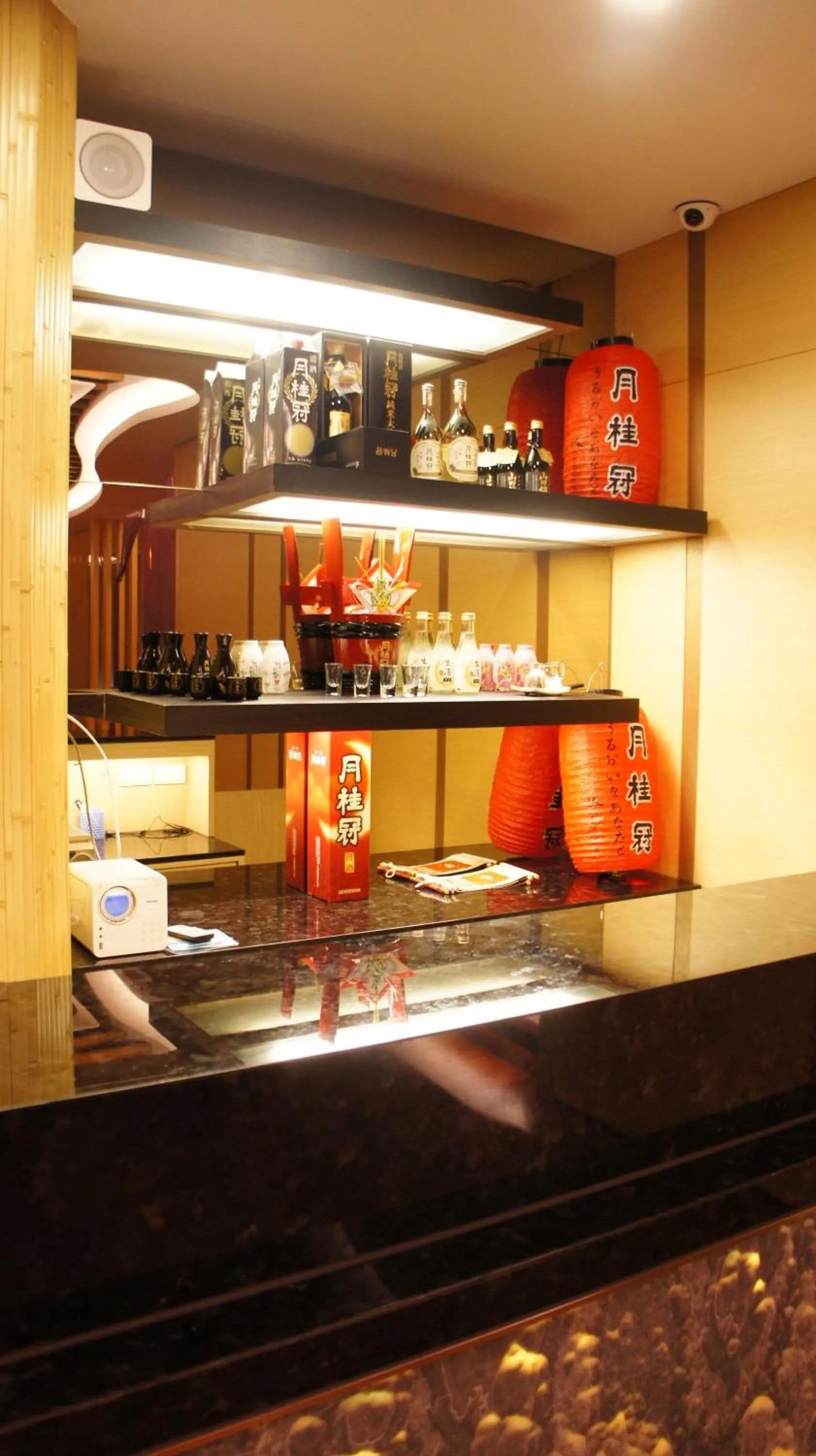 Restaurant/places to eat in Happiness Inn Hotel