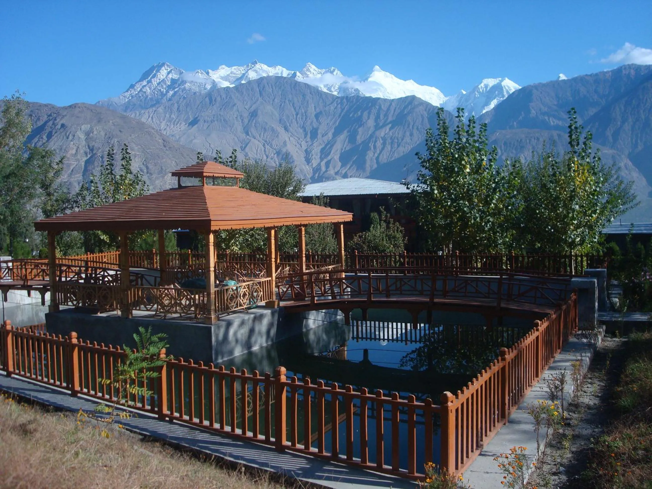Mountain view in Gilgit Serena Hotel