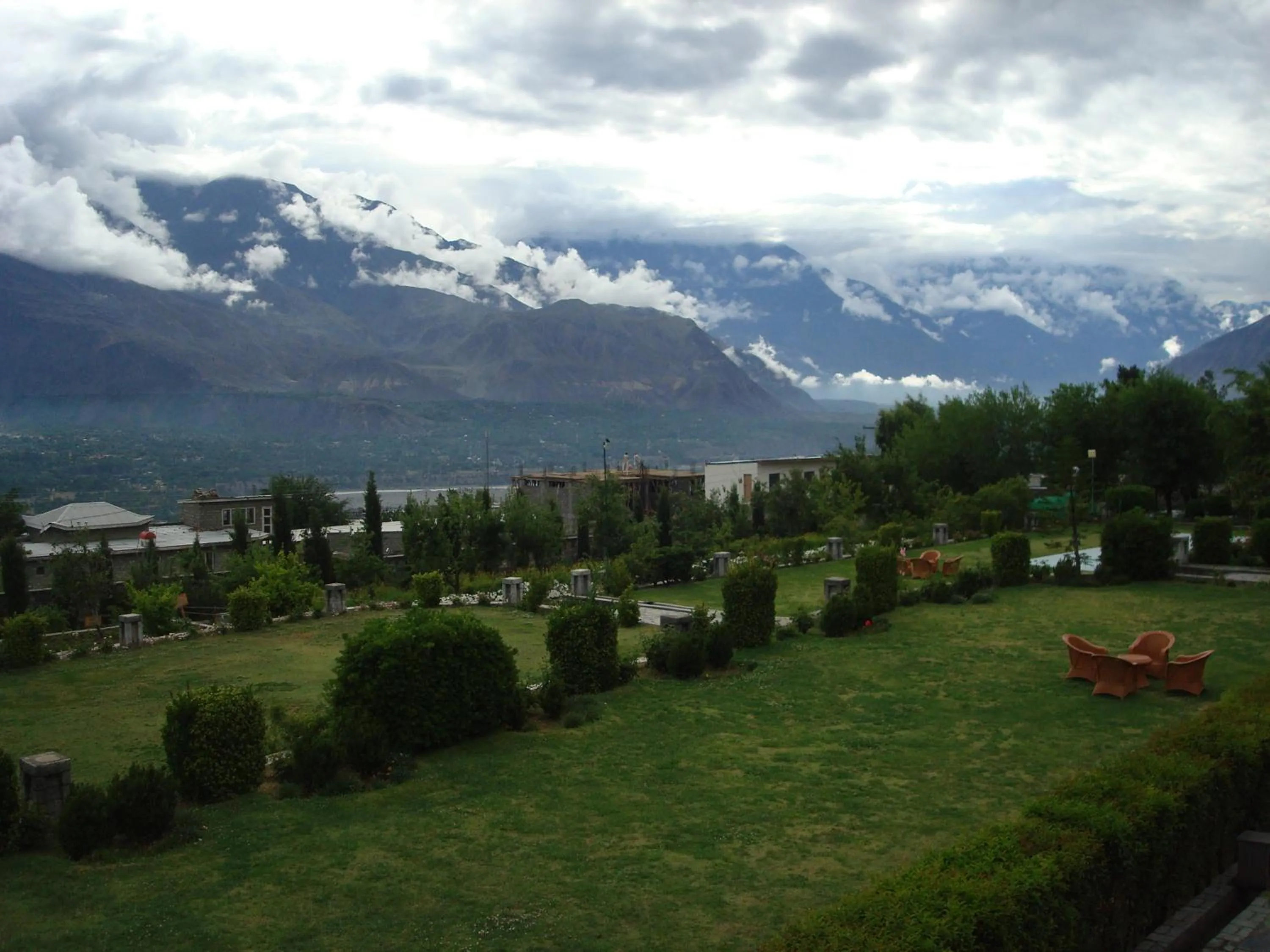 Mountain view in Gilgit Serena Hotel