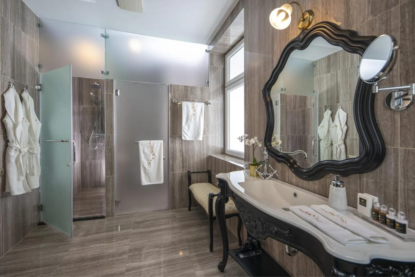 Bathroom in Erla Villa Boutique Hotel