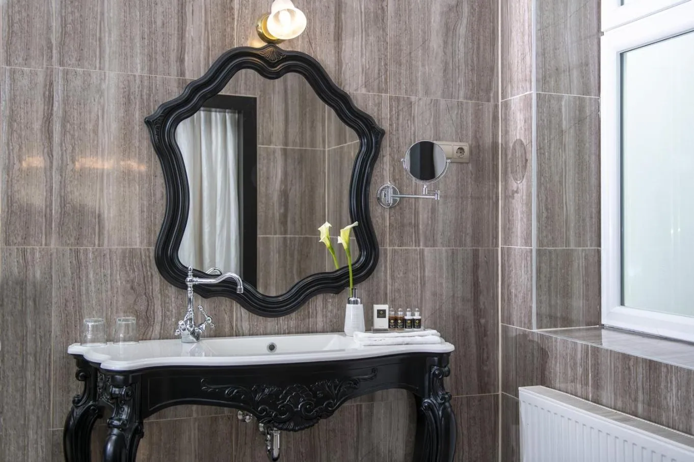 Bathroom in Erla Villa Boutique Hotel