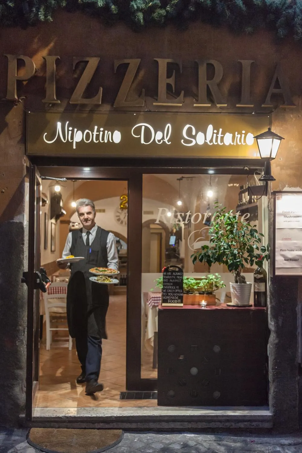 Restaurant/places to eat in Casa in Monti