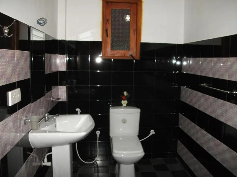 Bathroom in Chelli Homestay