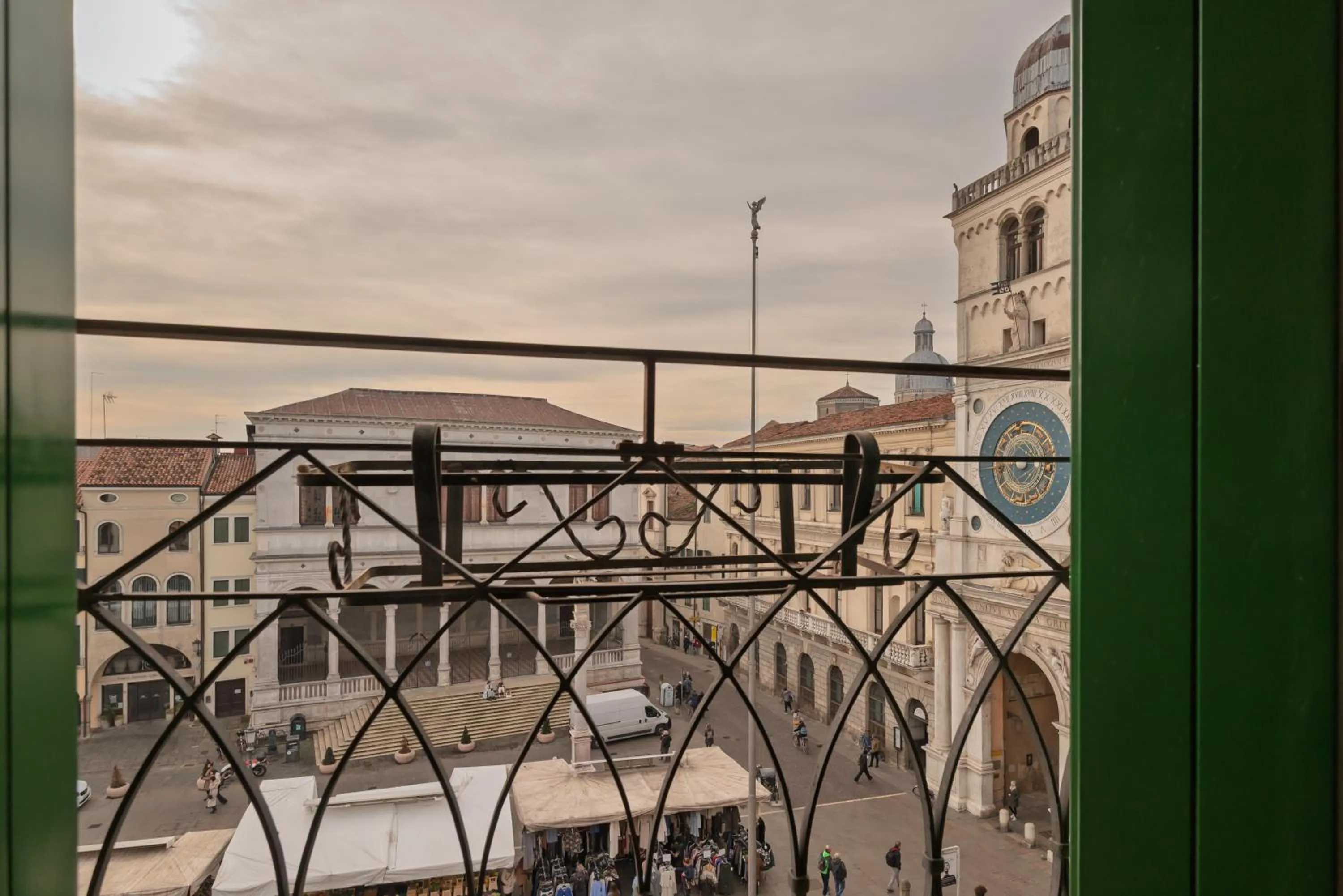 Balcony/Terrace in Diamantino Town House