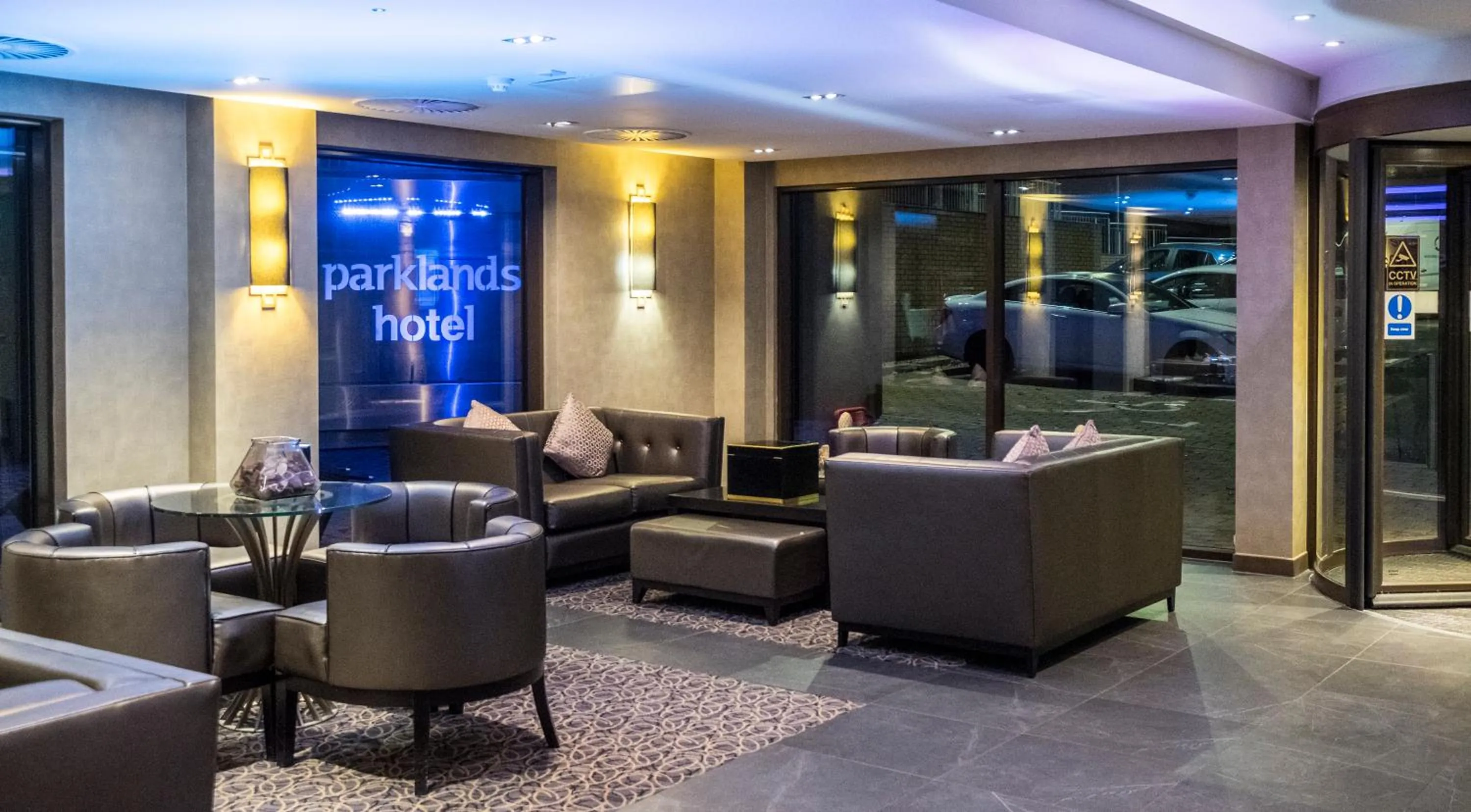 Facade/entrance in Parklands Hotel & Country Club