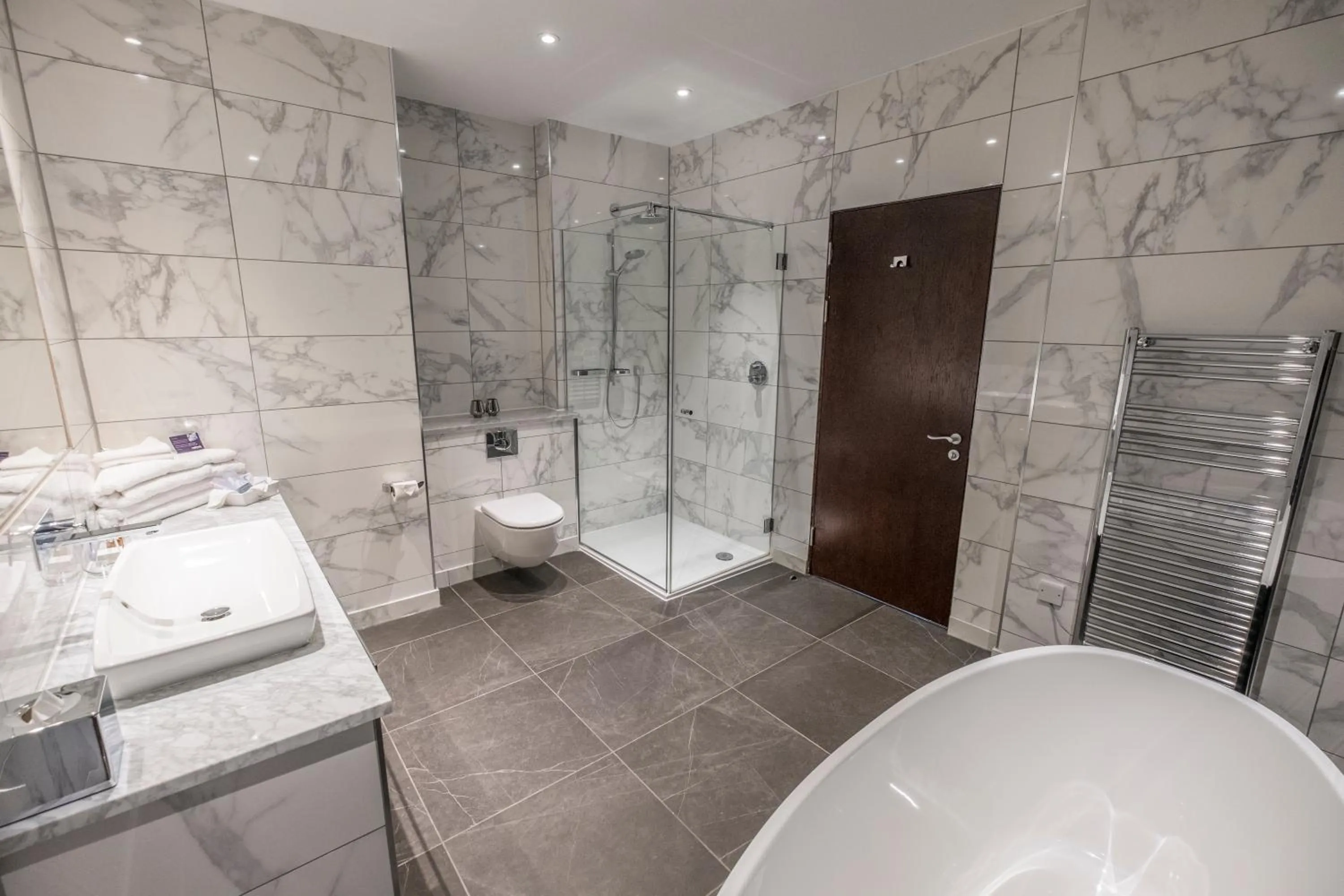 Shower in Parklands Hotel & Country Club