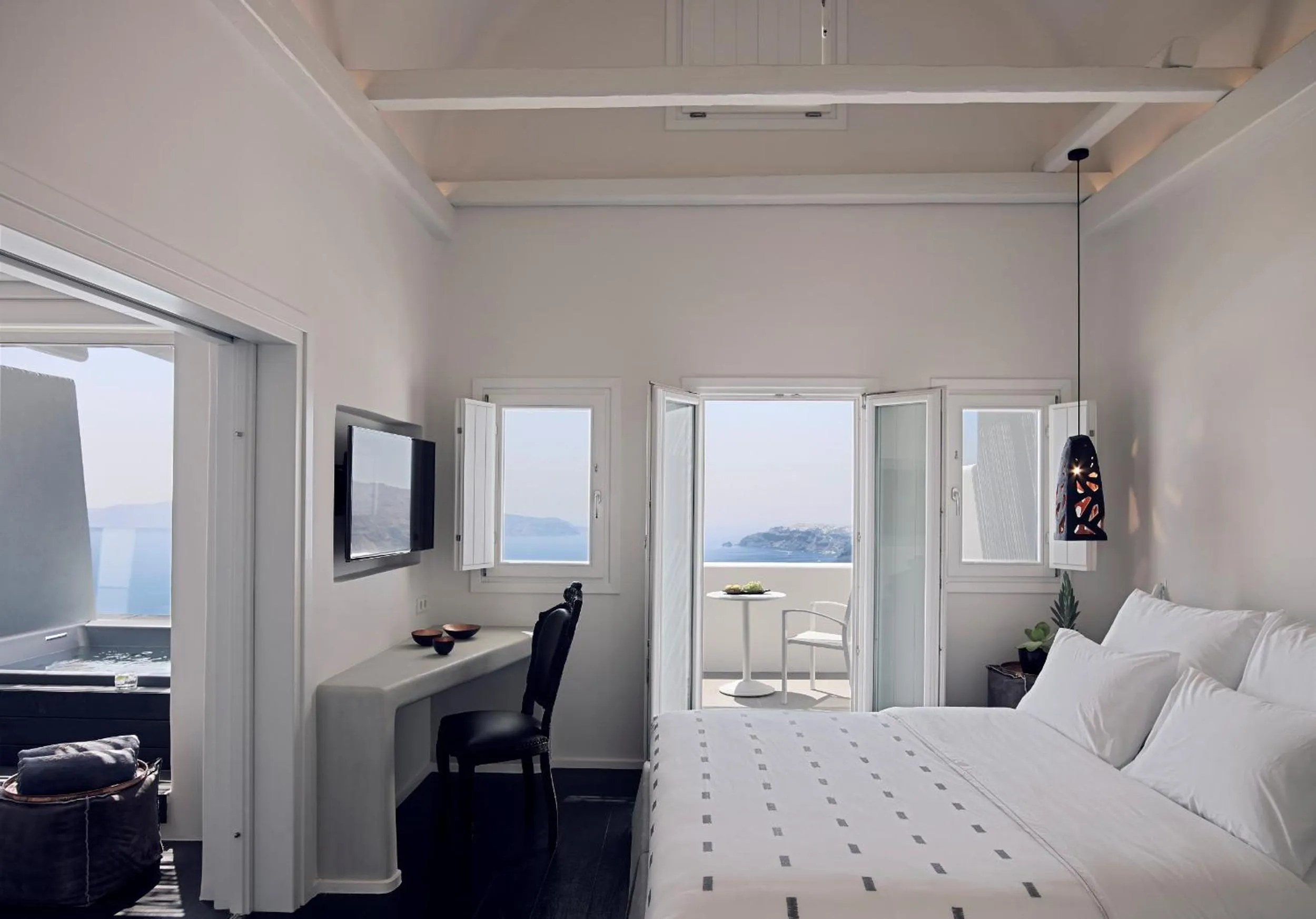 Bed in Cavo Tagoo Santorini