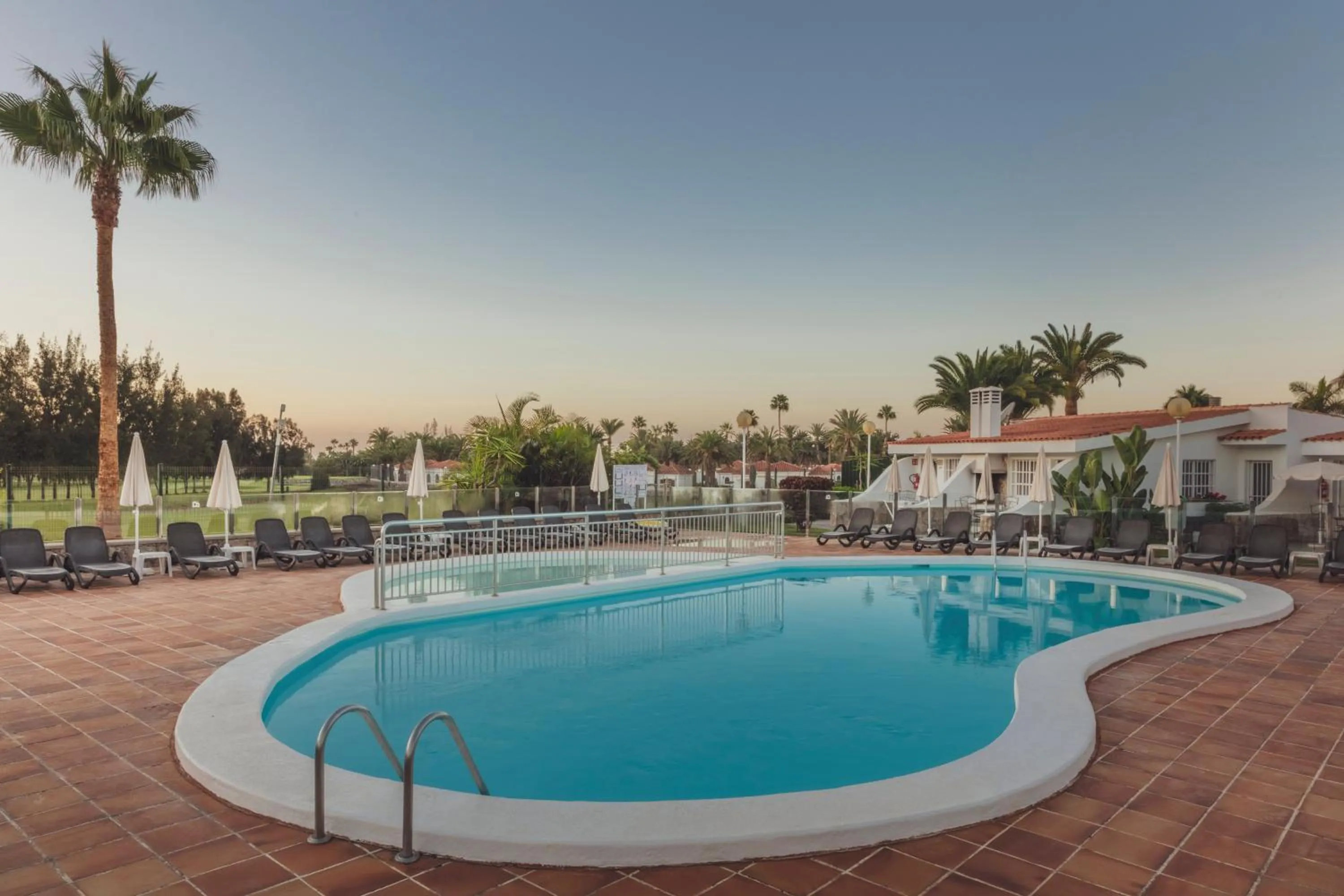 Swimming pool in Vista Verde - Adults Only