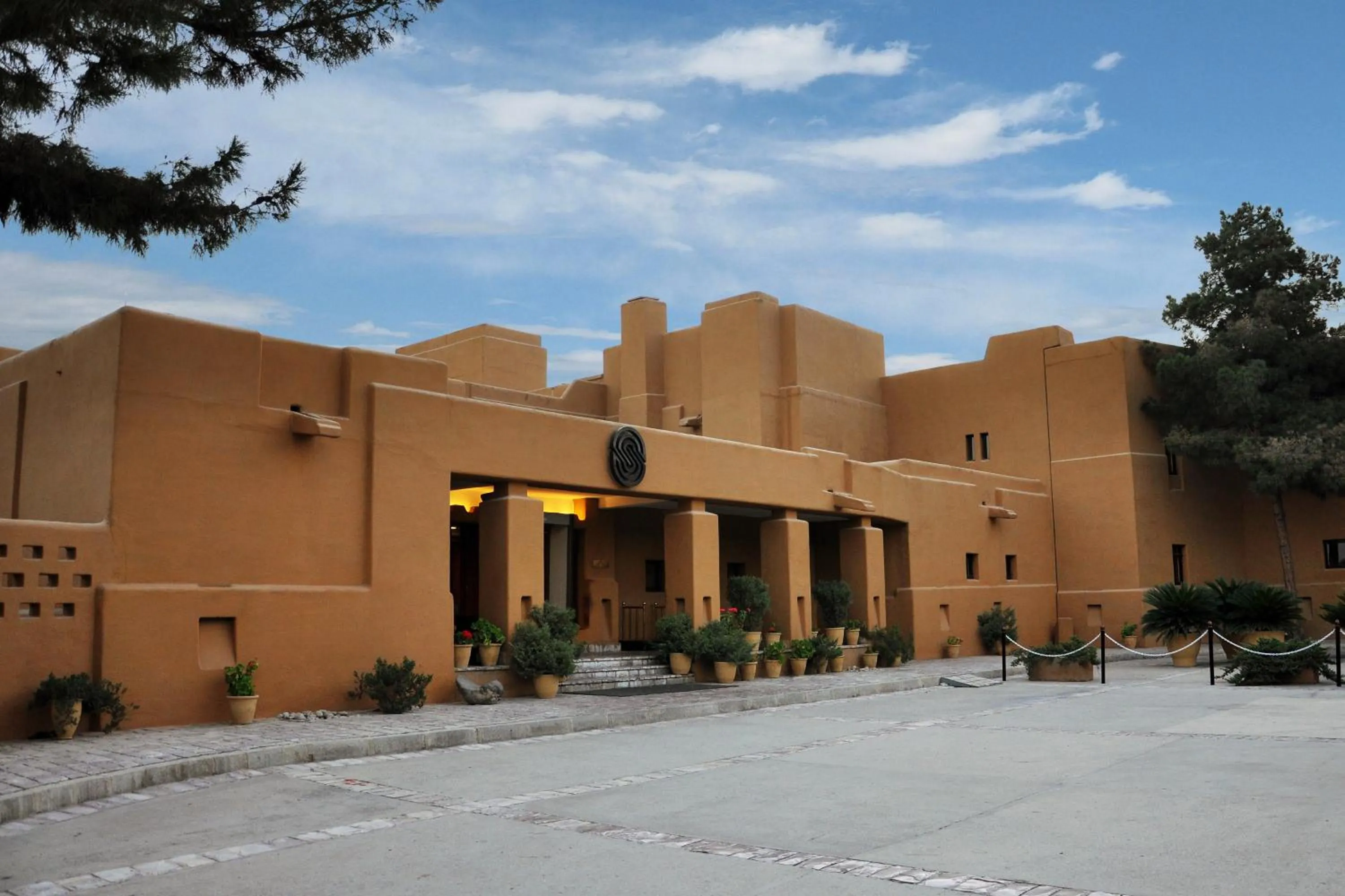 Facade/entrance in Quetta Serena Hotel