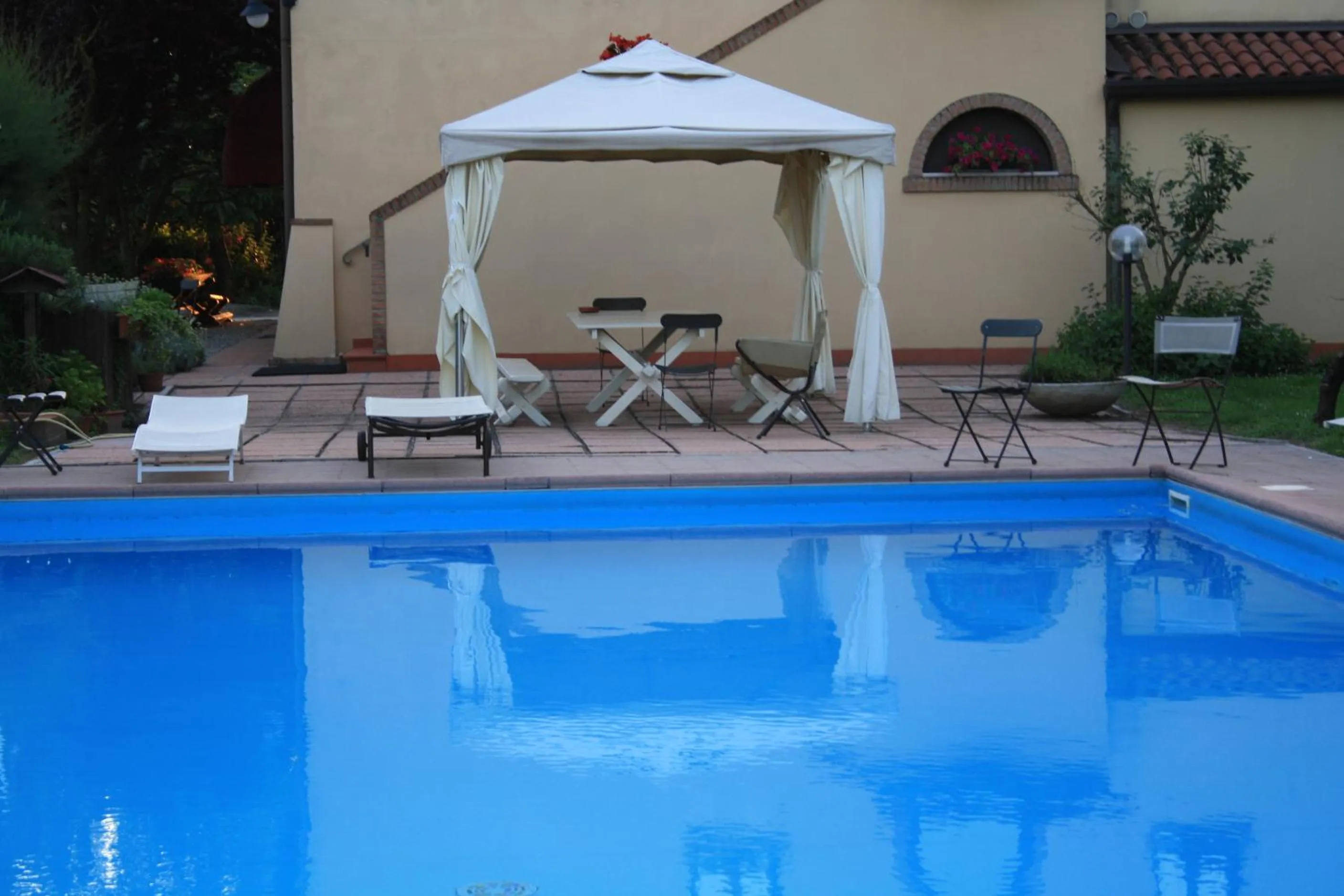 Pool view in Villa Belfiore