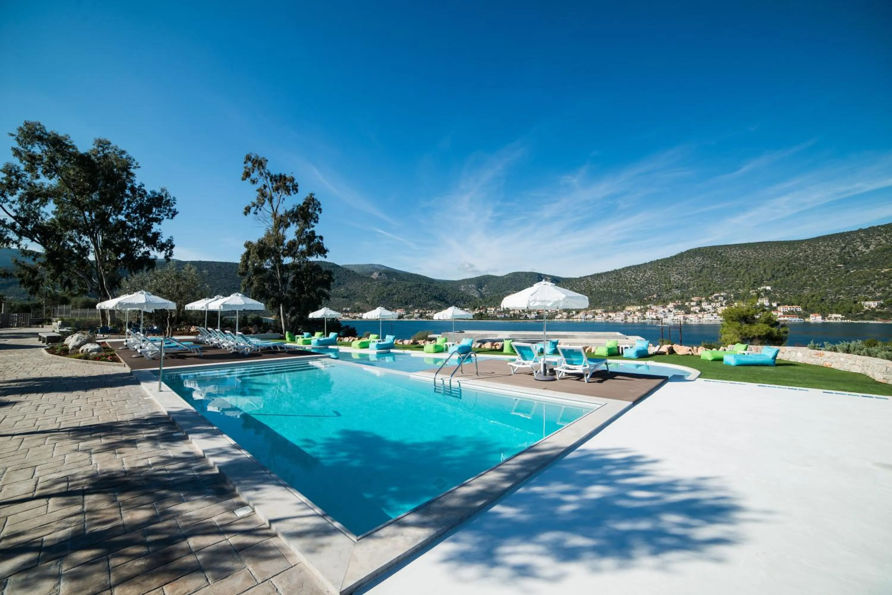 Swimming pool in Lavender Cove
