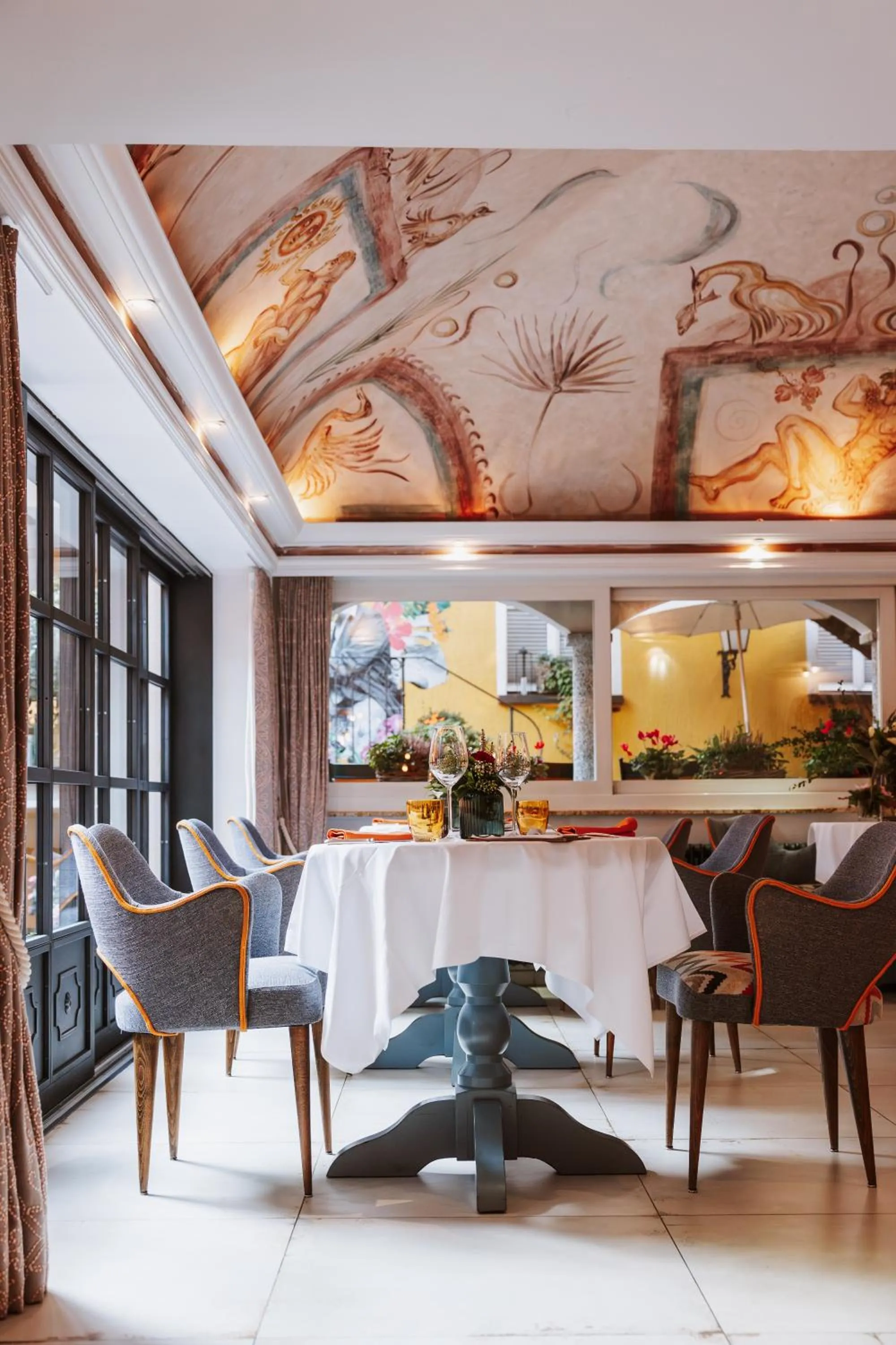 Restaurant/places to eat in Art Hotel Riposo
