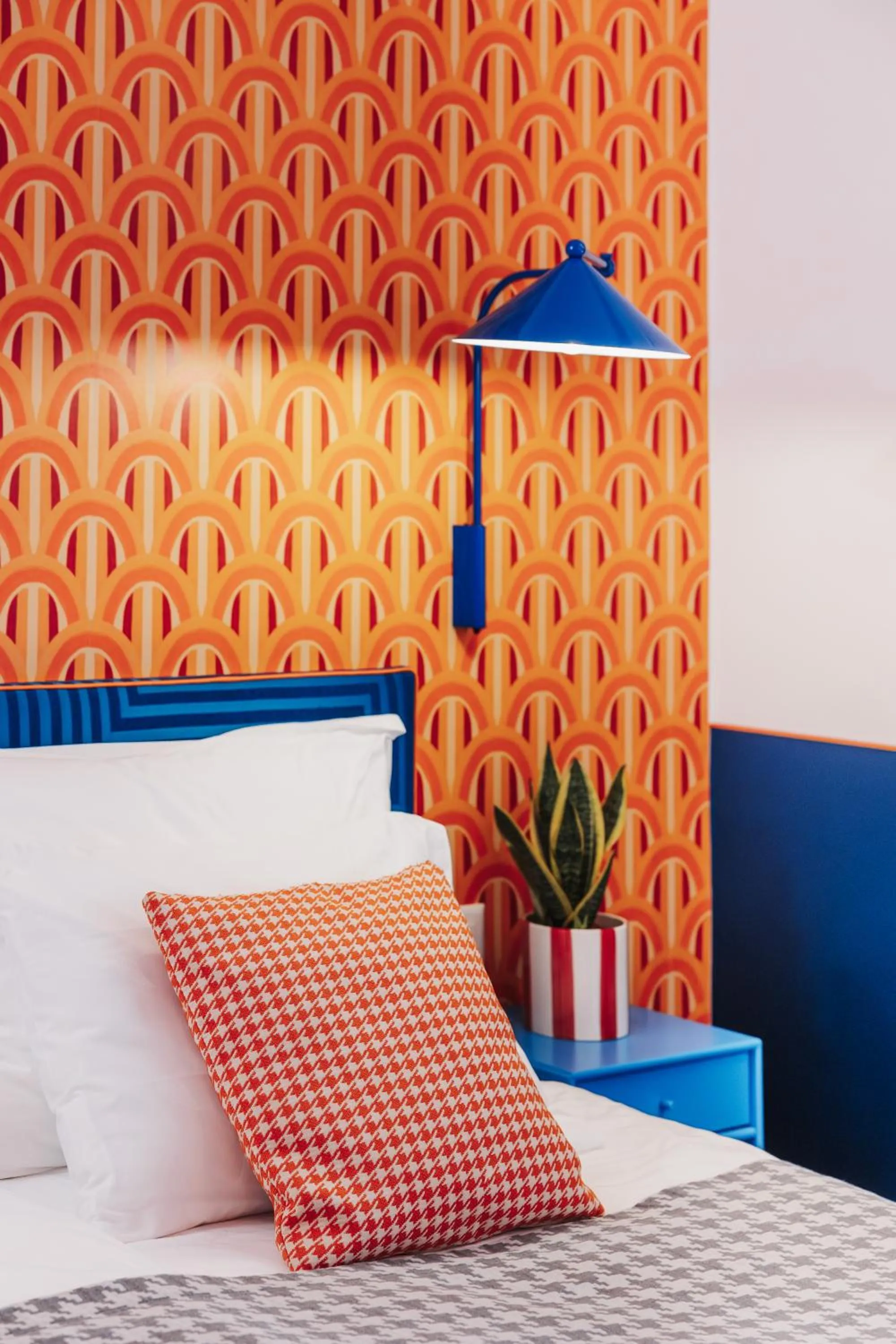 Bed in Art Hotel Riposo