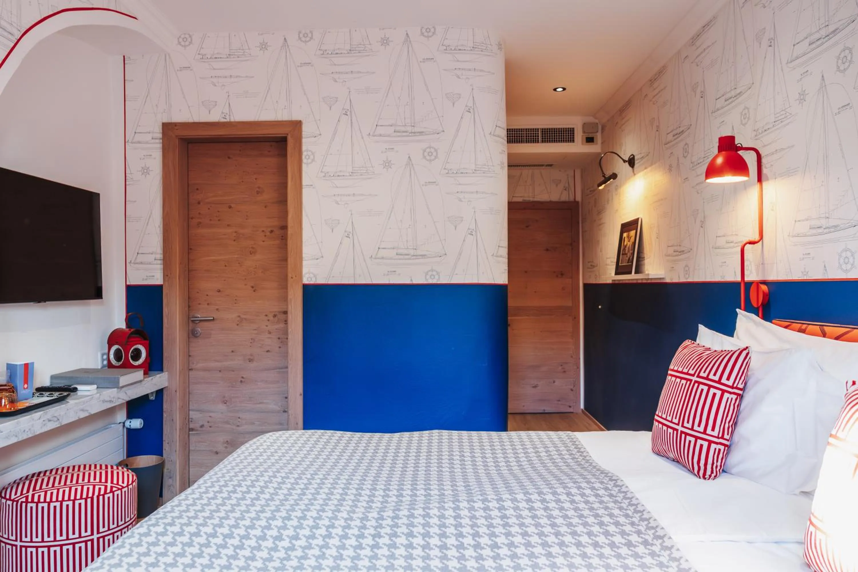 Bed in Art Hotel Riposo