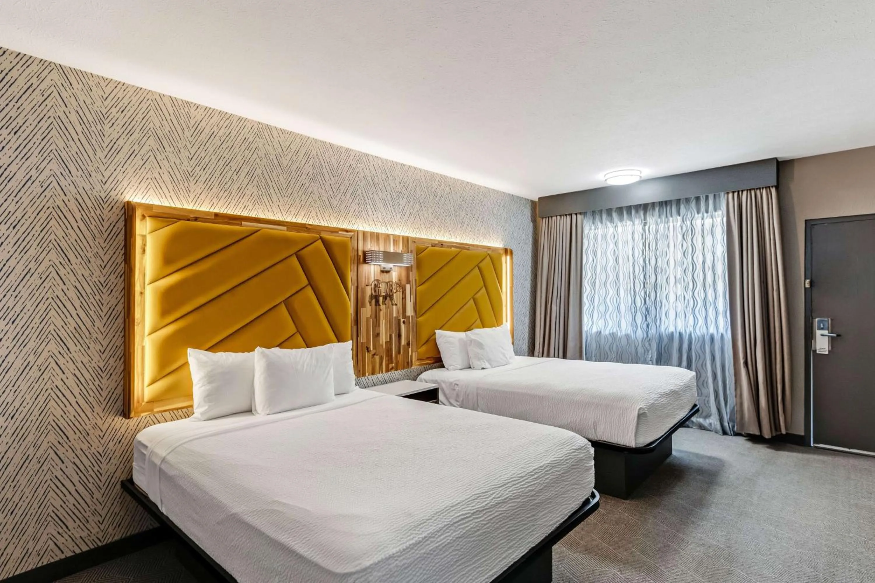 Photo of the whole room, Bed in The Wander Hotel