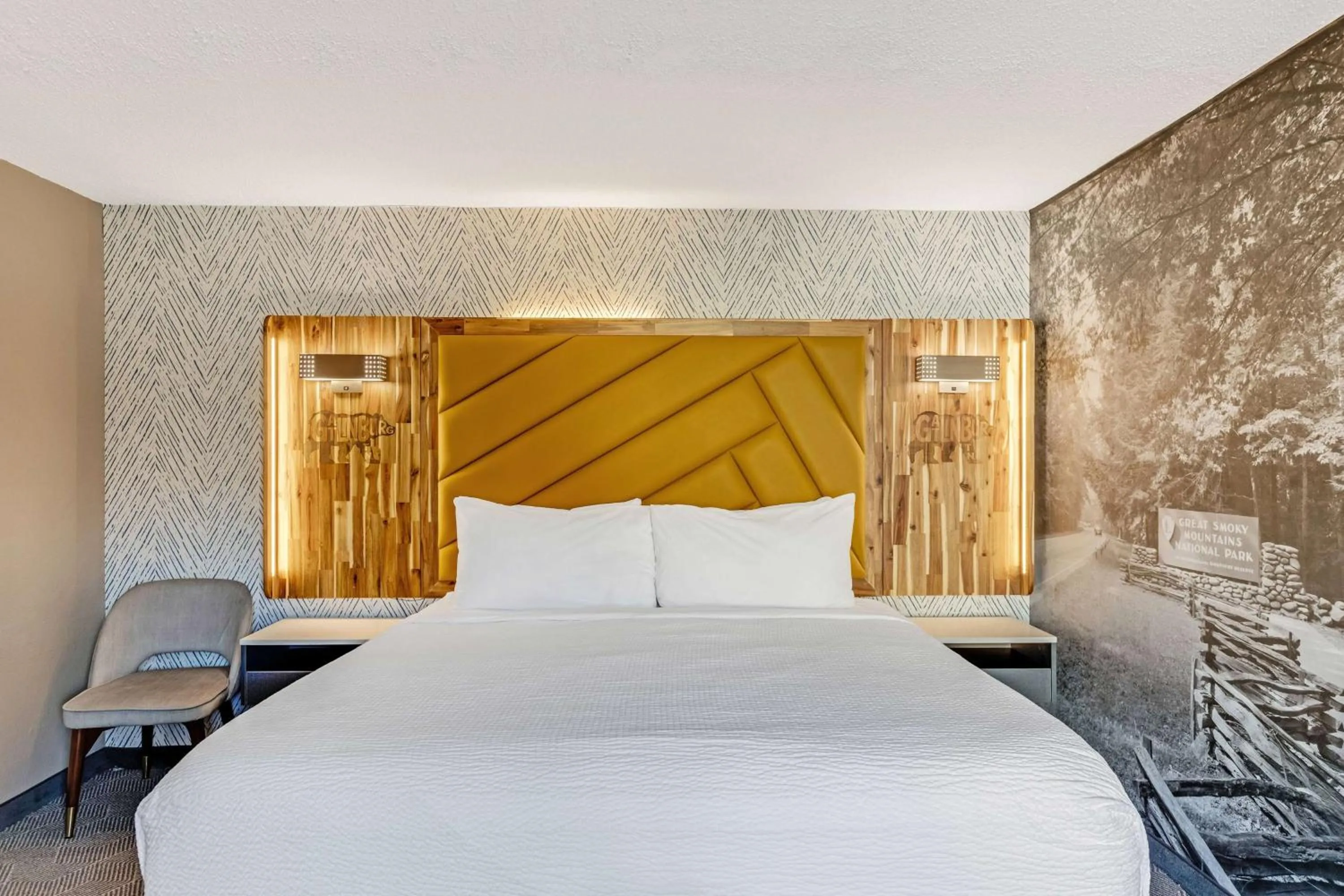 Photo of the whole room, Bed in The Wander Hotel