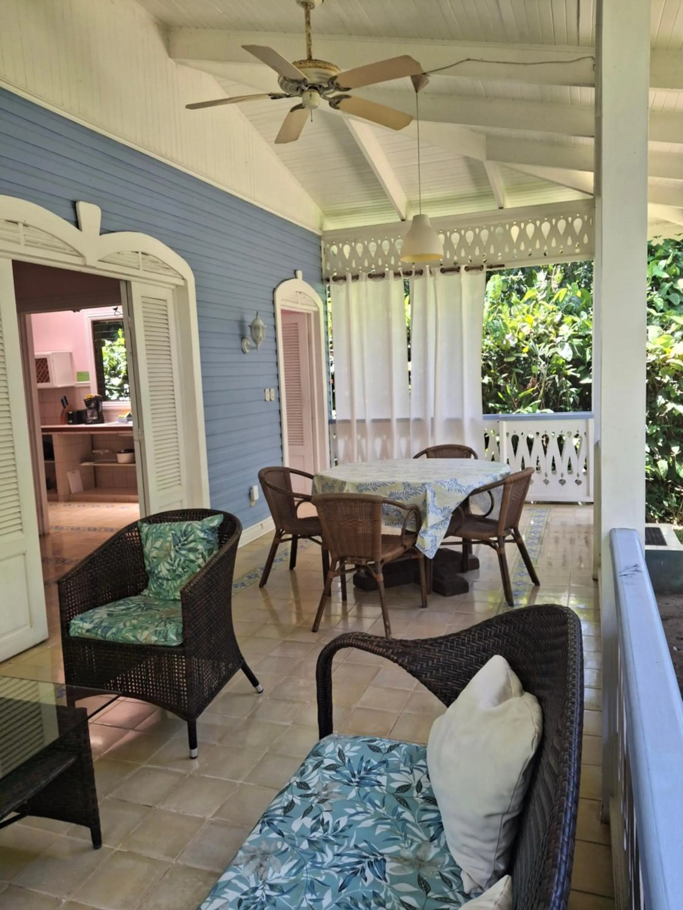 Property building in Playa Negra Guesthouse