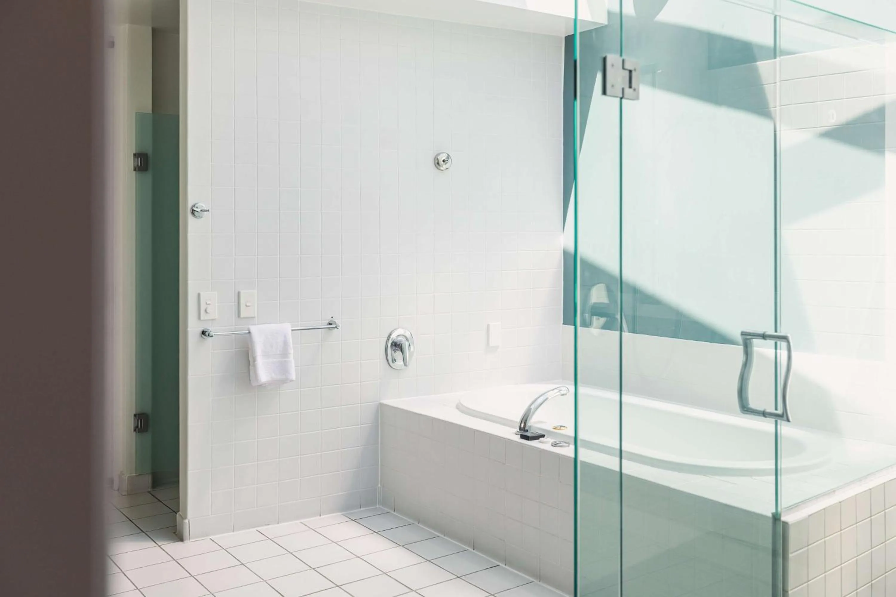 Hot Tub in Rydges Formosa Auckland Golf Resort