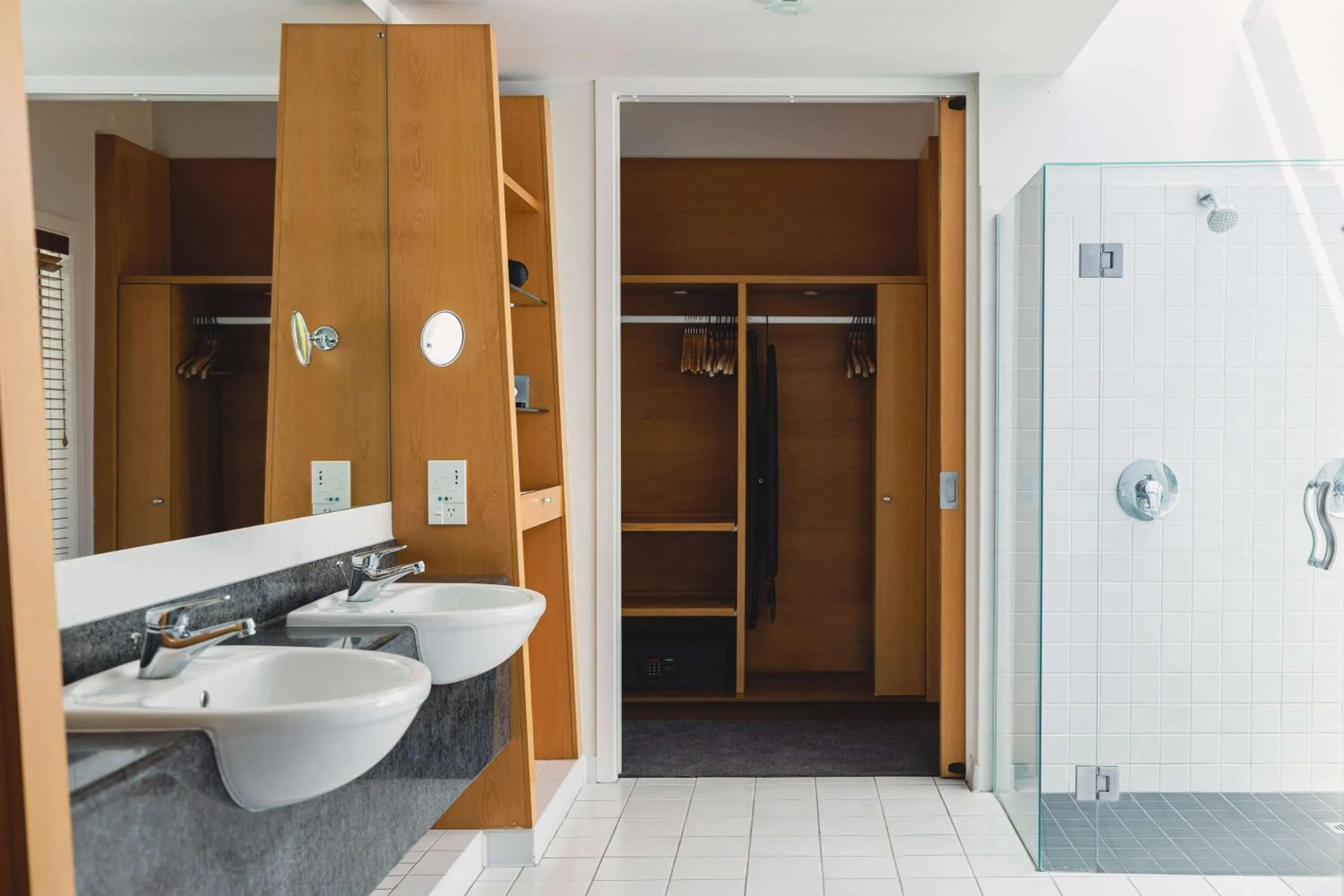 Bathroom in Rydges Formosa Auckland Golf Resort