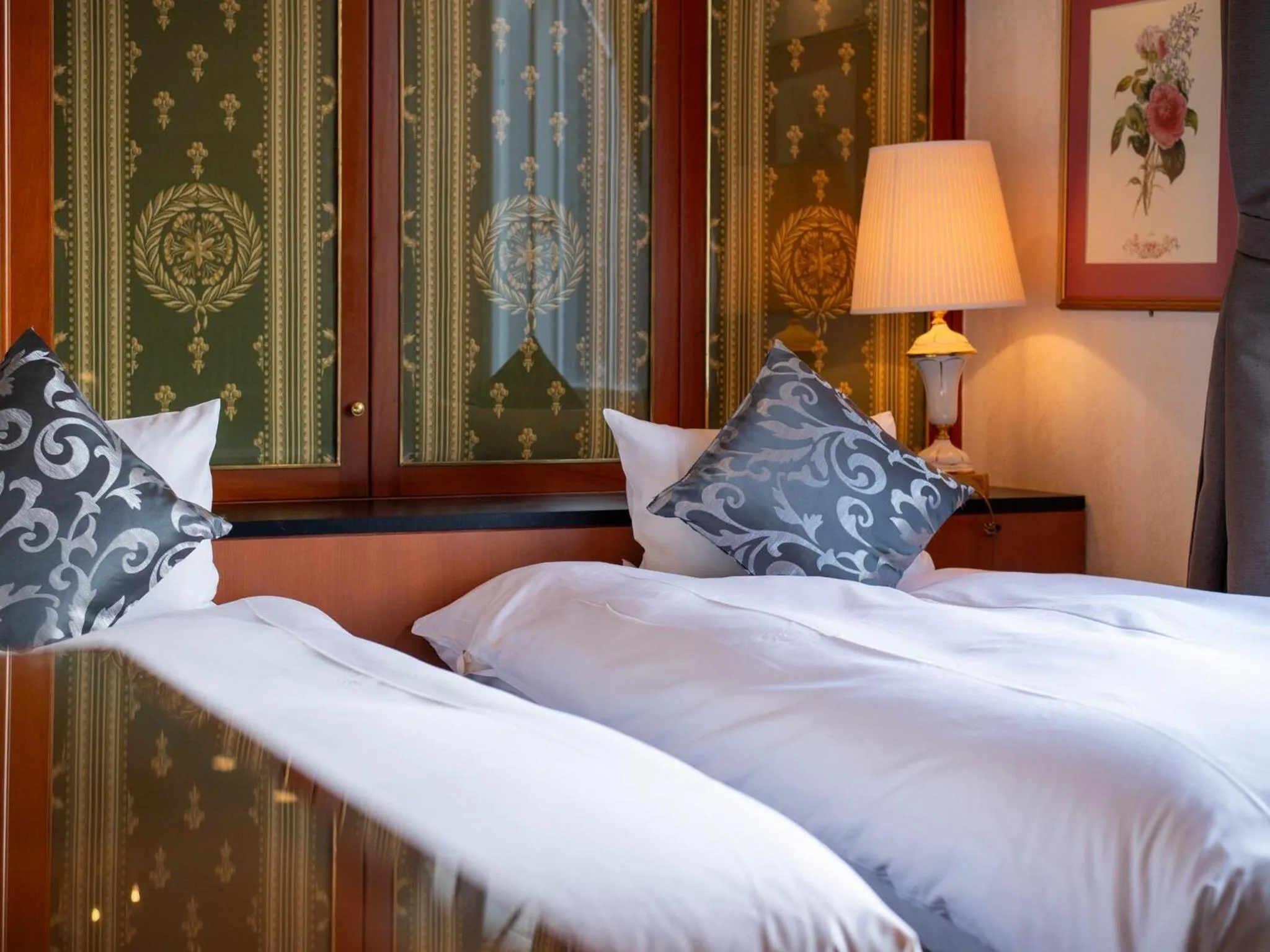 Bedroom, Bed in Hotel Concerto Nagasaki