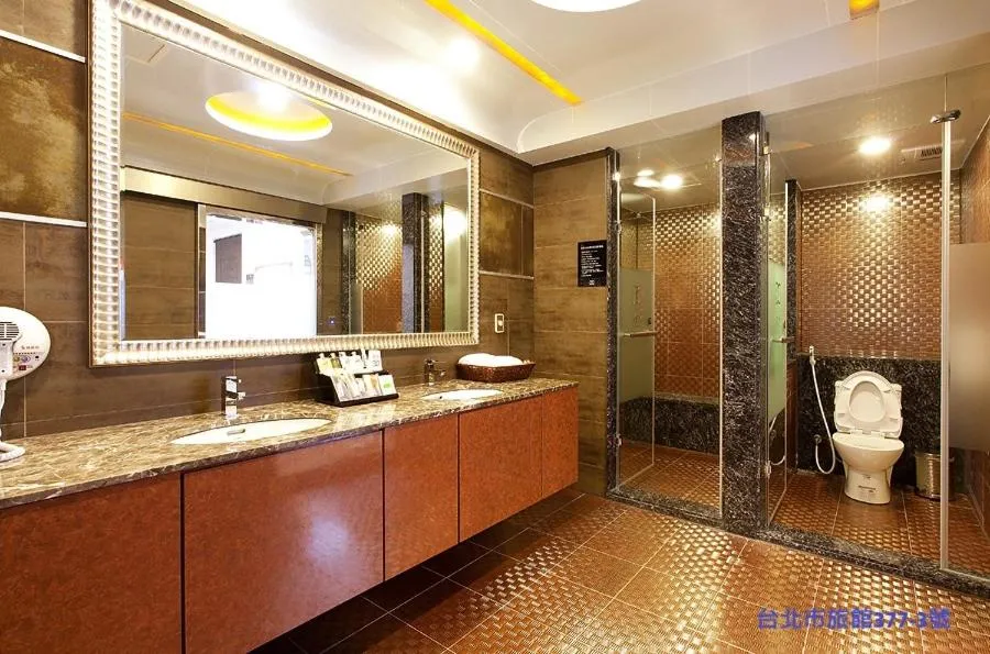 探索汽車旅館 延平館 台北市旅館377-3號