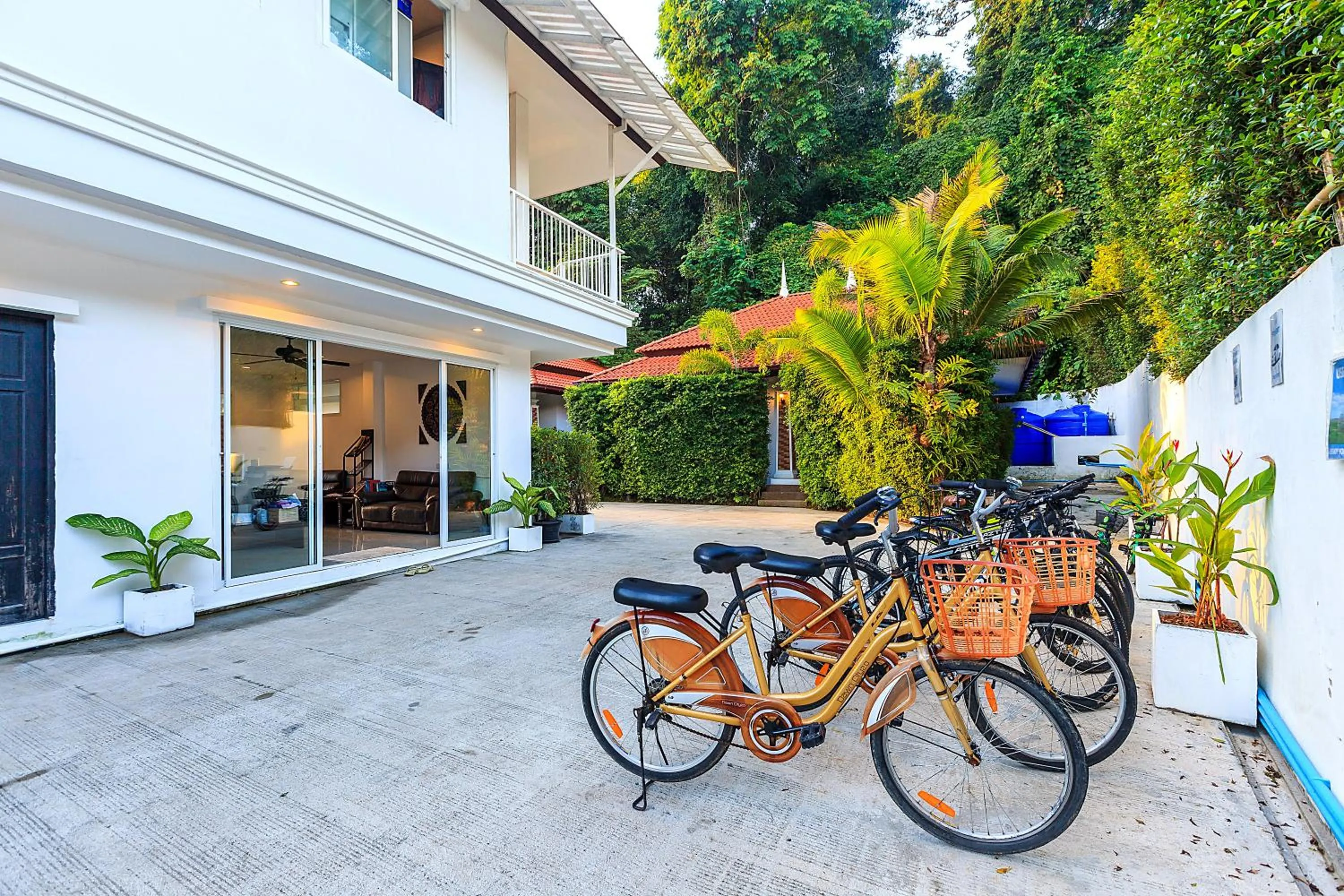 Cycling in Lux Family Villas Krabi Ao Nang