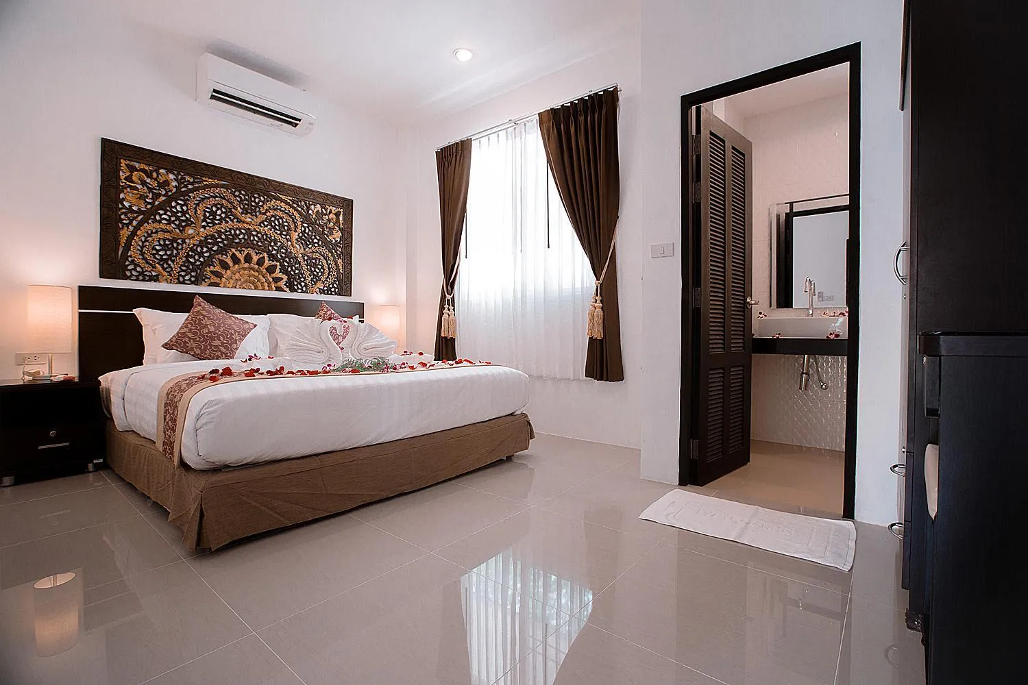 Bedroom, Bed in Lux Family Villas Krabi Ao Nang