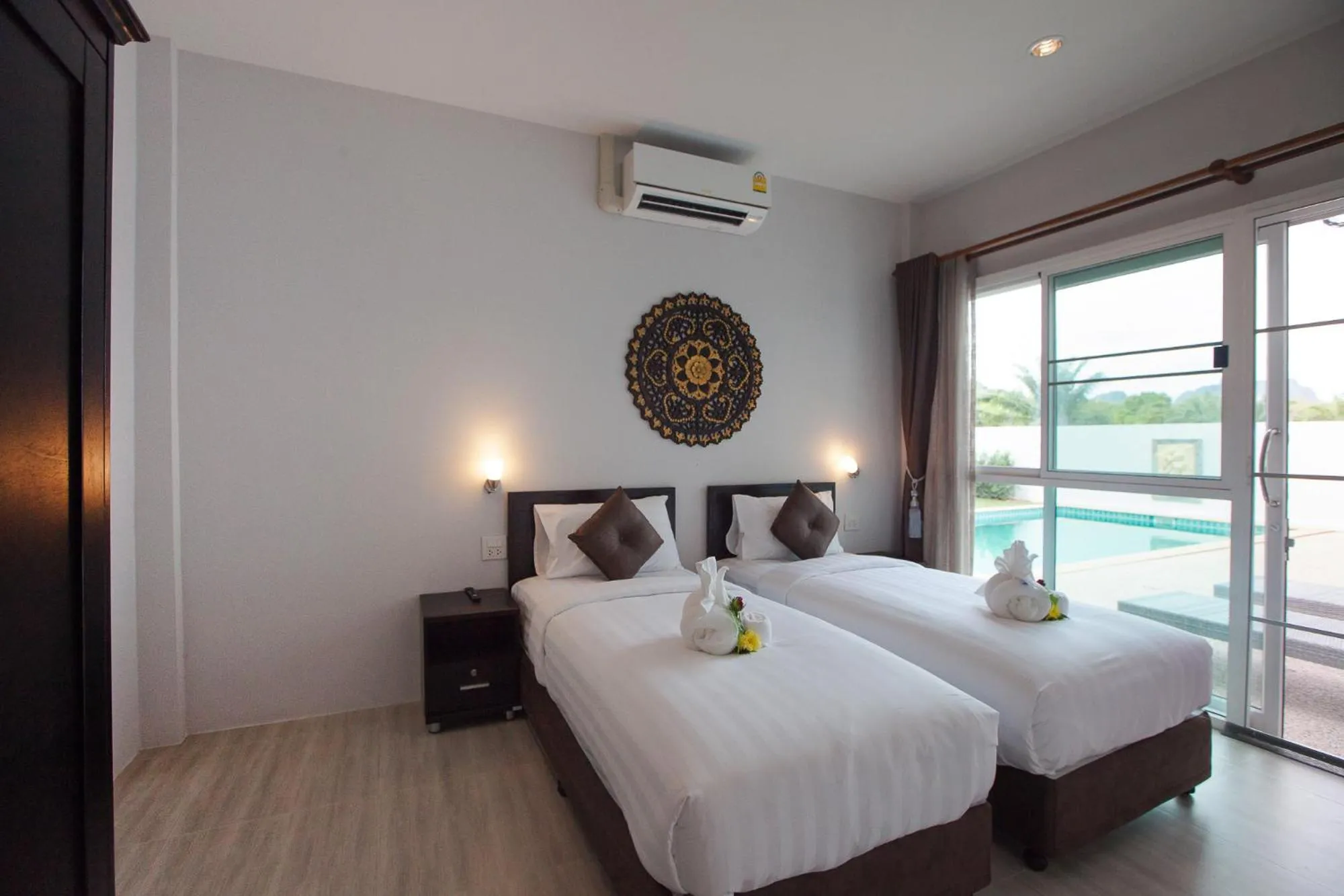 Bed in Lux Family Villas Krabi Ao Nang