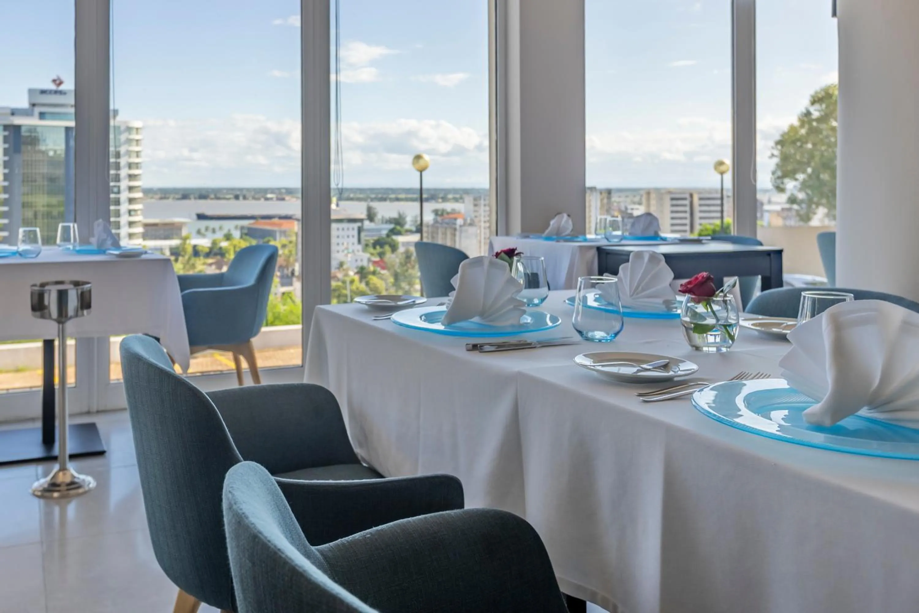 Restaurant/places to eat in Montebelo Girassol Maputo Hotel