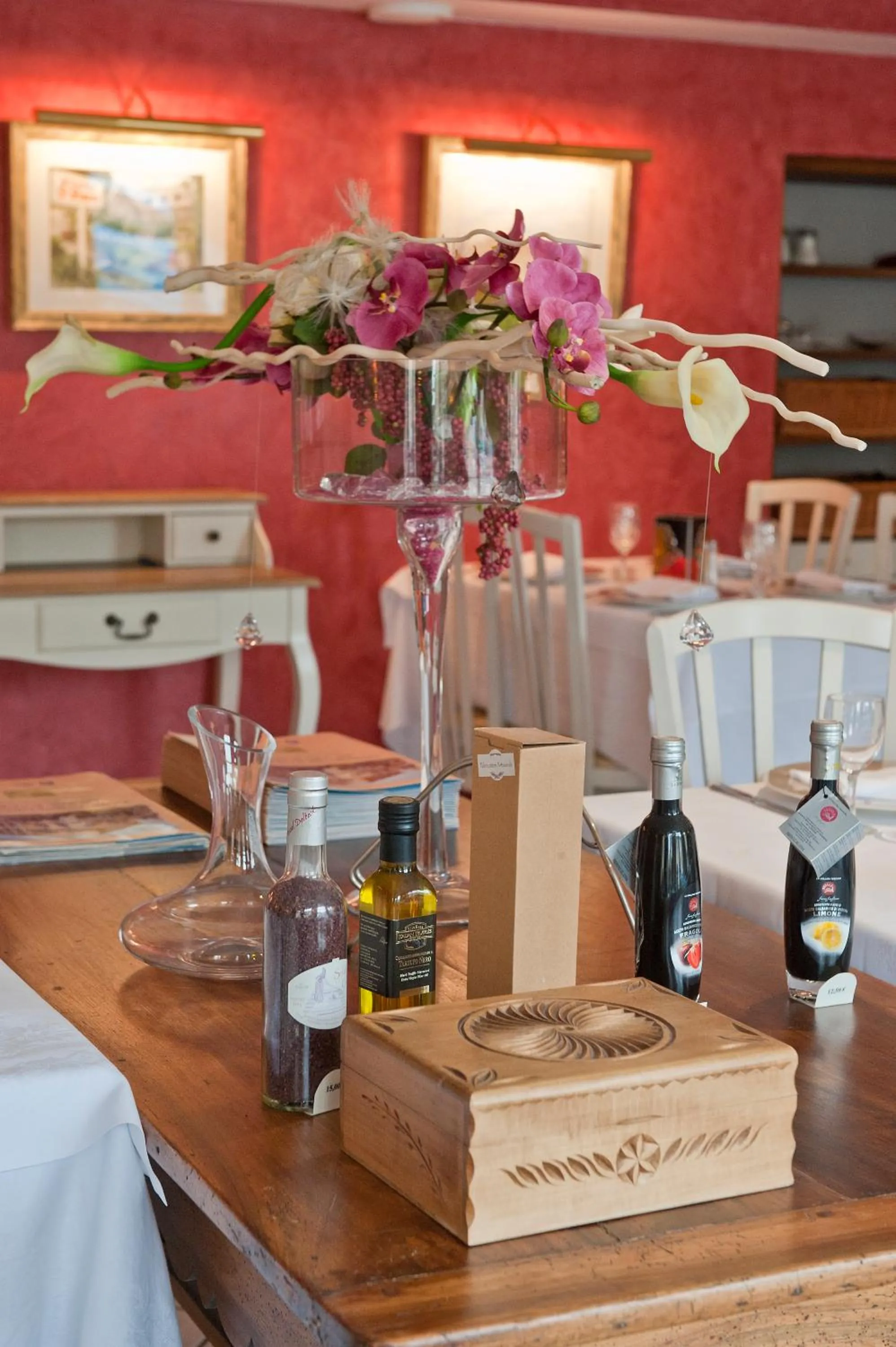 Restaurant/places to eat in Le Val d'Amby