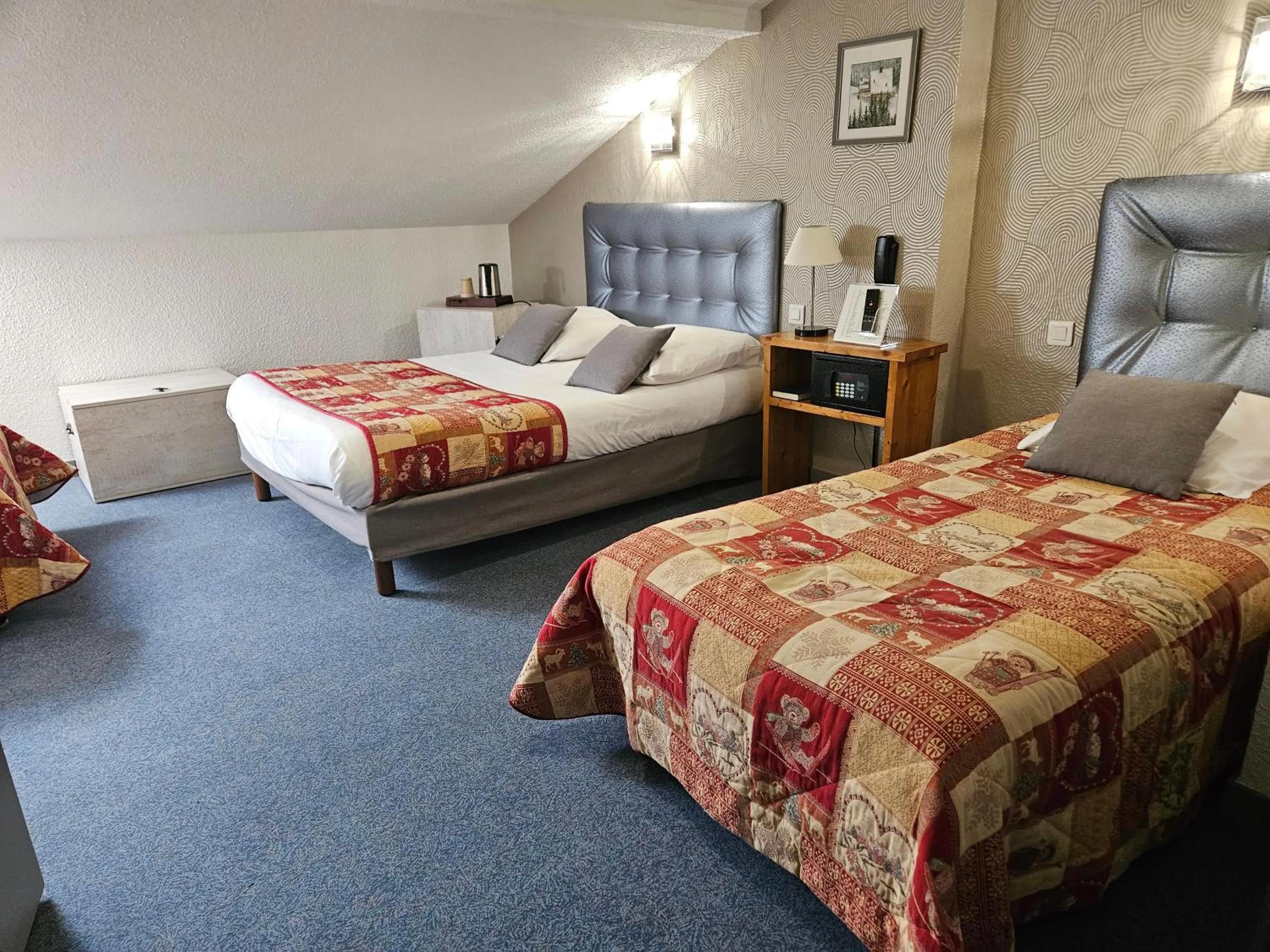 Bedroom, Bed in Le Val d'Amby