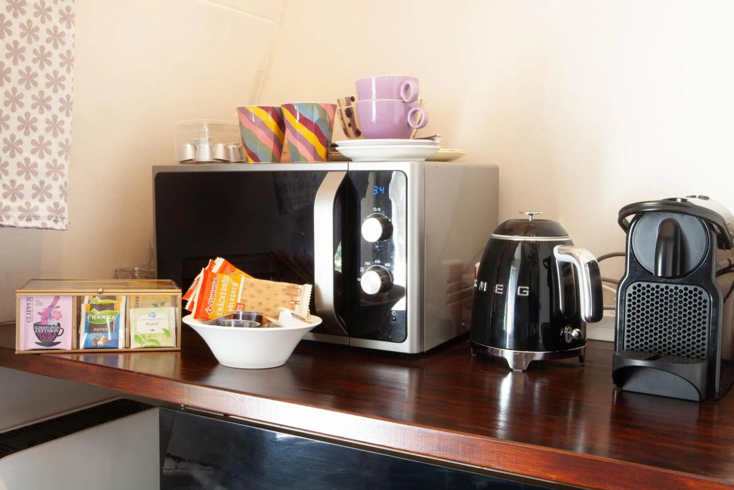 Zwanestein Canal House