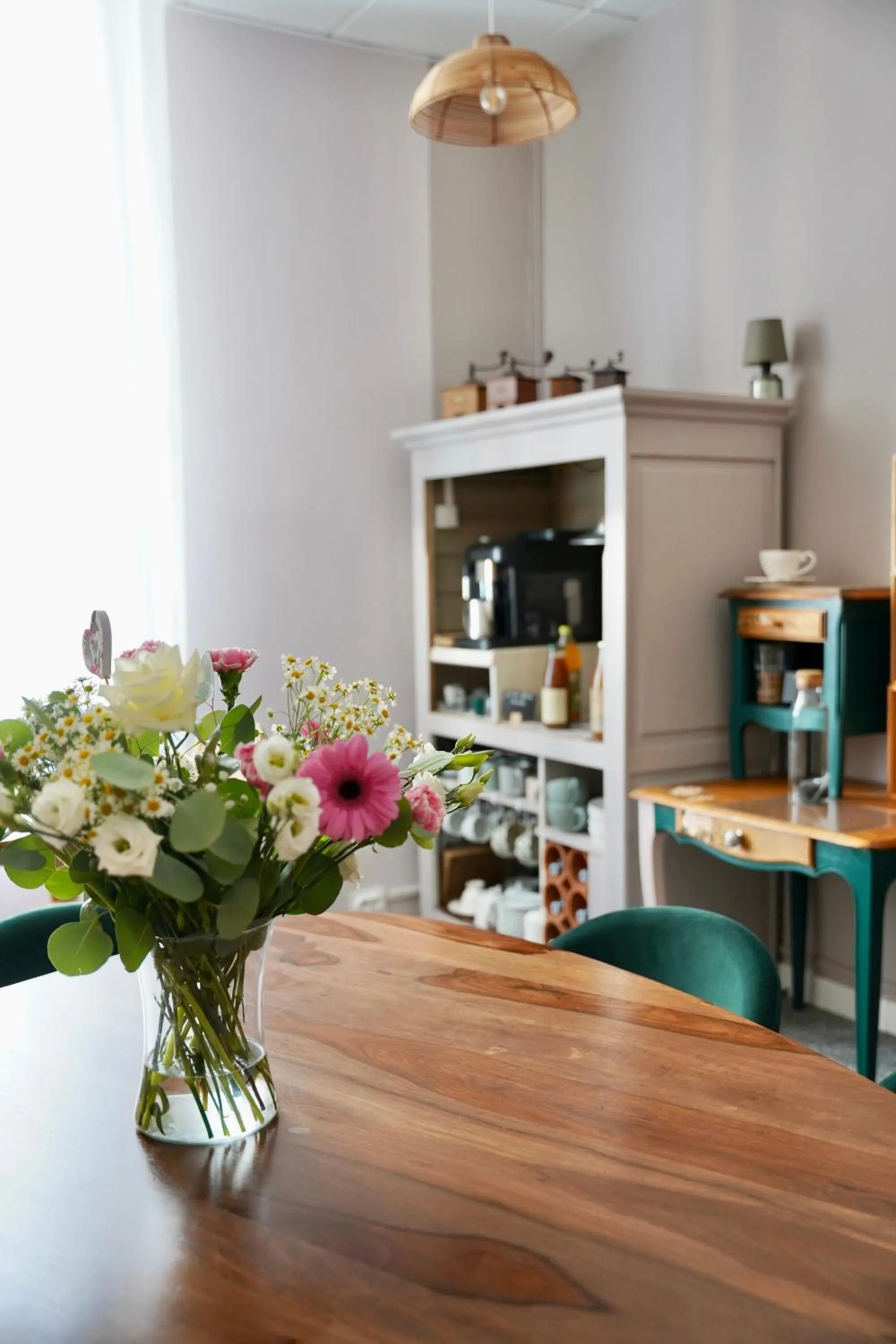 Breakfast in Hotel de France